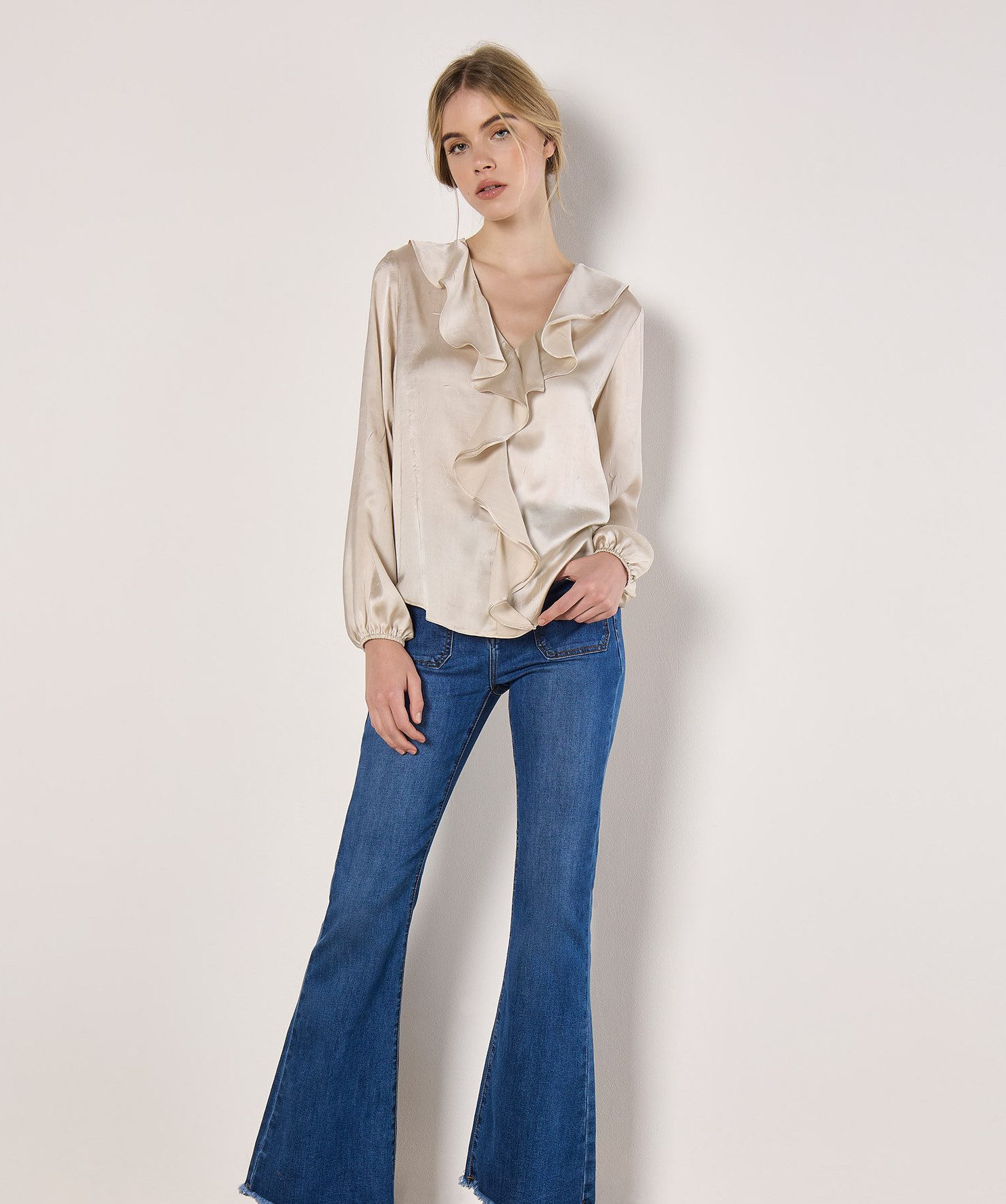 Apricot Rüschenbluse Strukturierte Bluse mit Rüschen günstig online kaufen