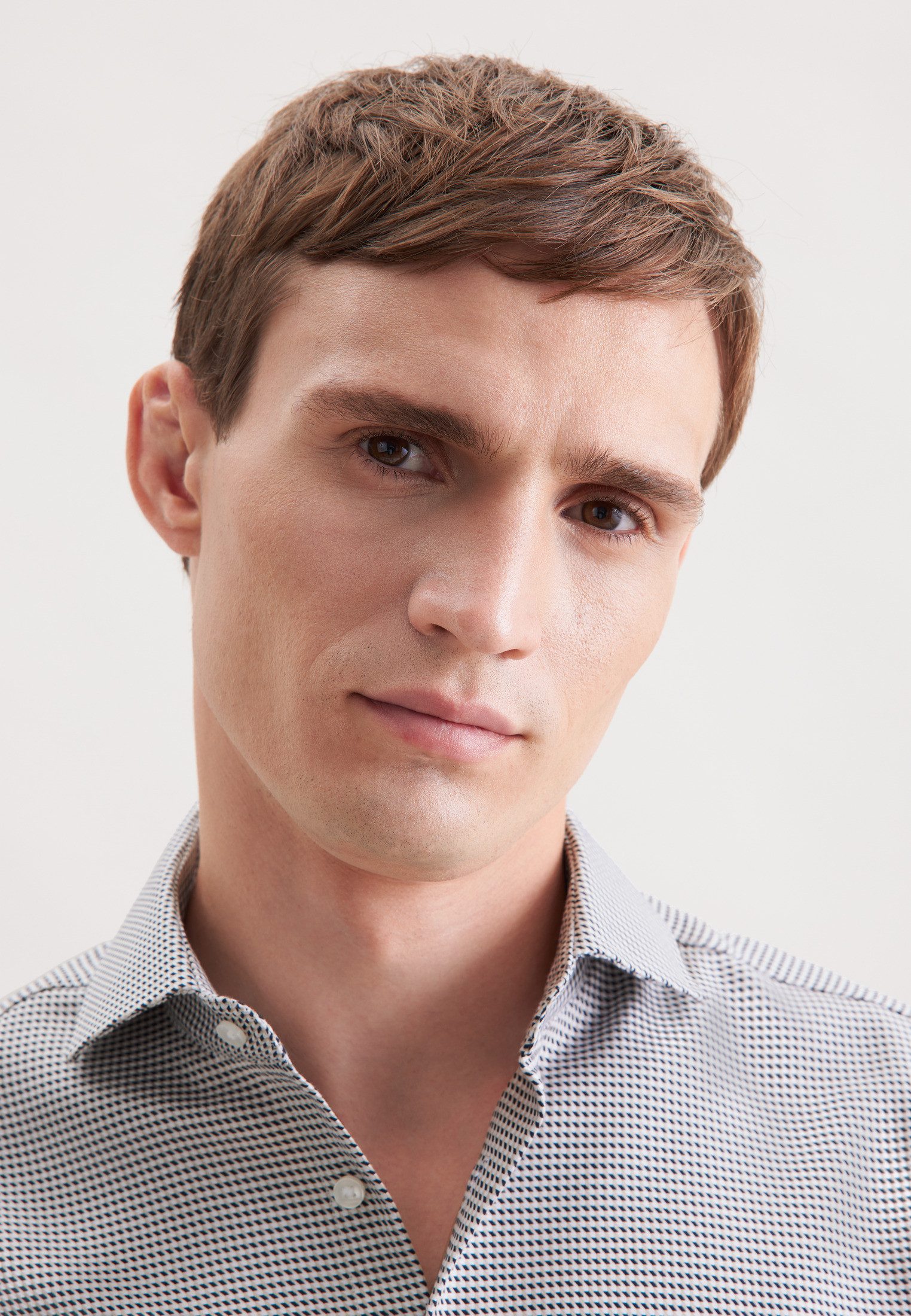 seidensticker Businesshemd Schwarze Rose Regular 1/1 Kentkragen Pepita