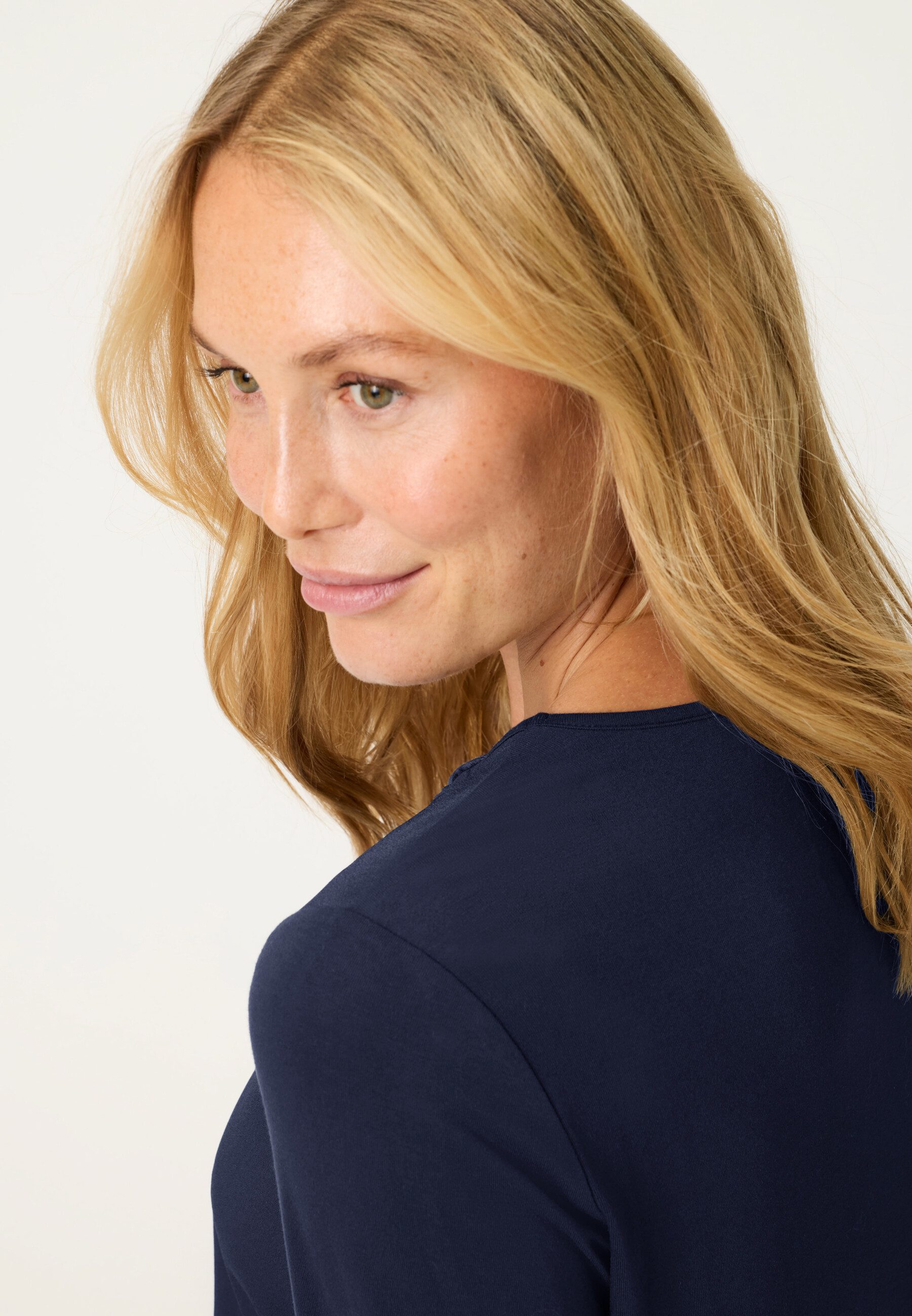 Olsen Longsleeve mit Materialmix aus Jersey und Crepe – Bild 4 von 5