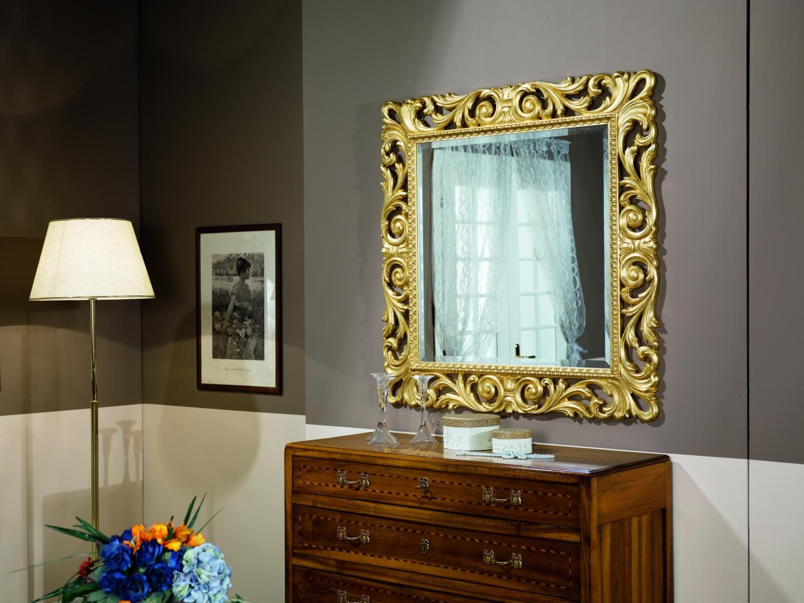 JVmoebel Wandspiegel Antiker Barock Spiegel aus Holz mit goldfarbenem Finish (1-St), Made in Europa