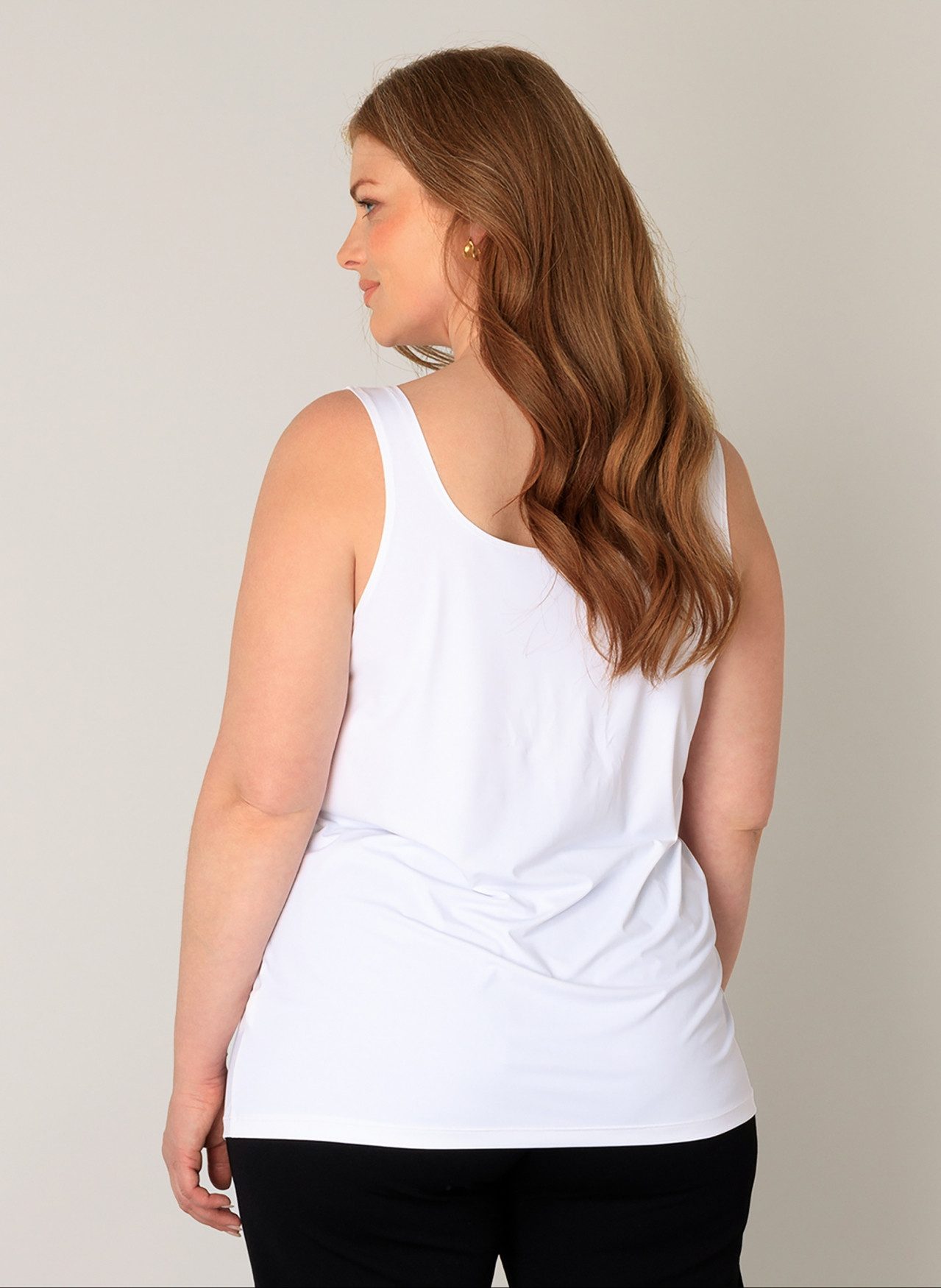 Base Level Curvy Tanktop Style YANNE in cleanem Look - unifarben – Bild 2 von 5