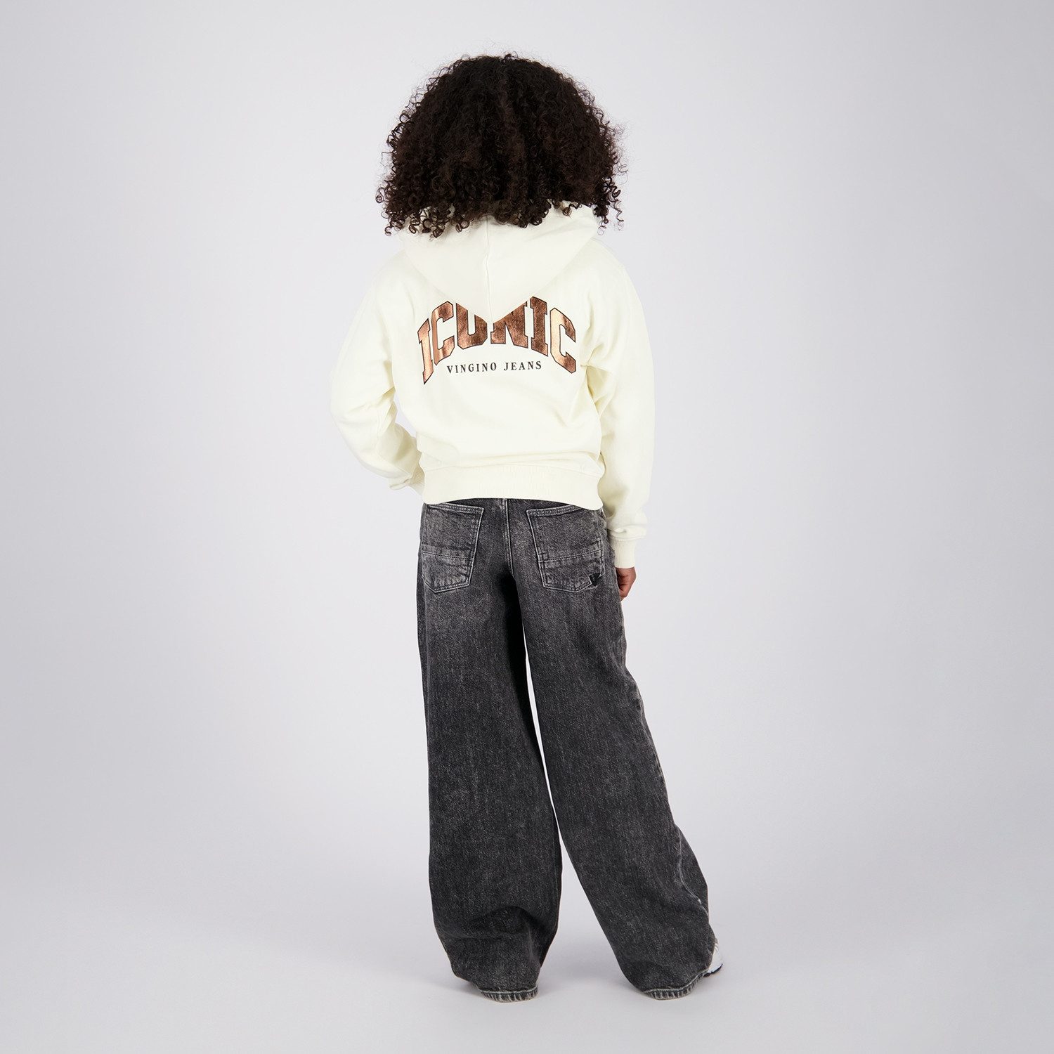 Vingino Kapuzensweatjacke Nimra mit Rückenprint und Kapuze, Baumwolle