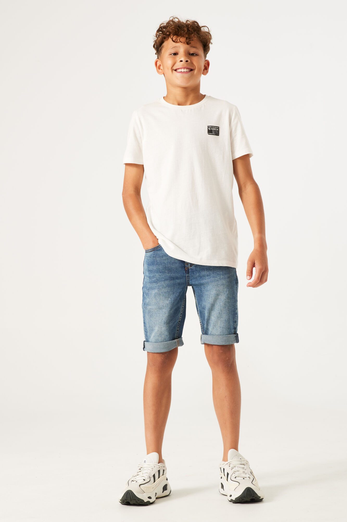 Garcia Jeansshorts Tavio mit Used-Effekten günstig online kaufen