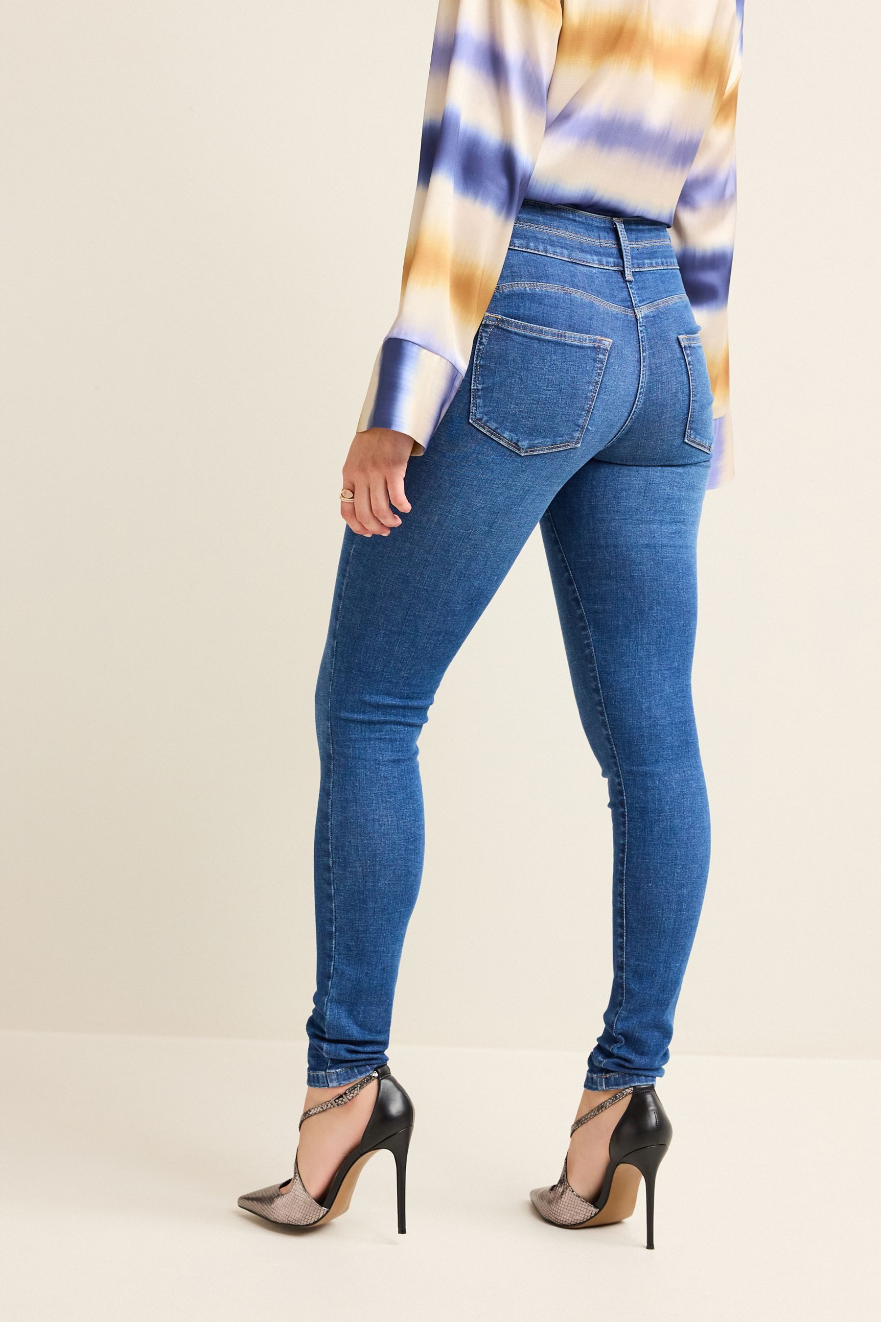 Next Push-up-Jeans Lift, Slim And Shape Jeans mit engem Schnitt (1-tlg) günstig online kaufen