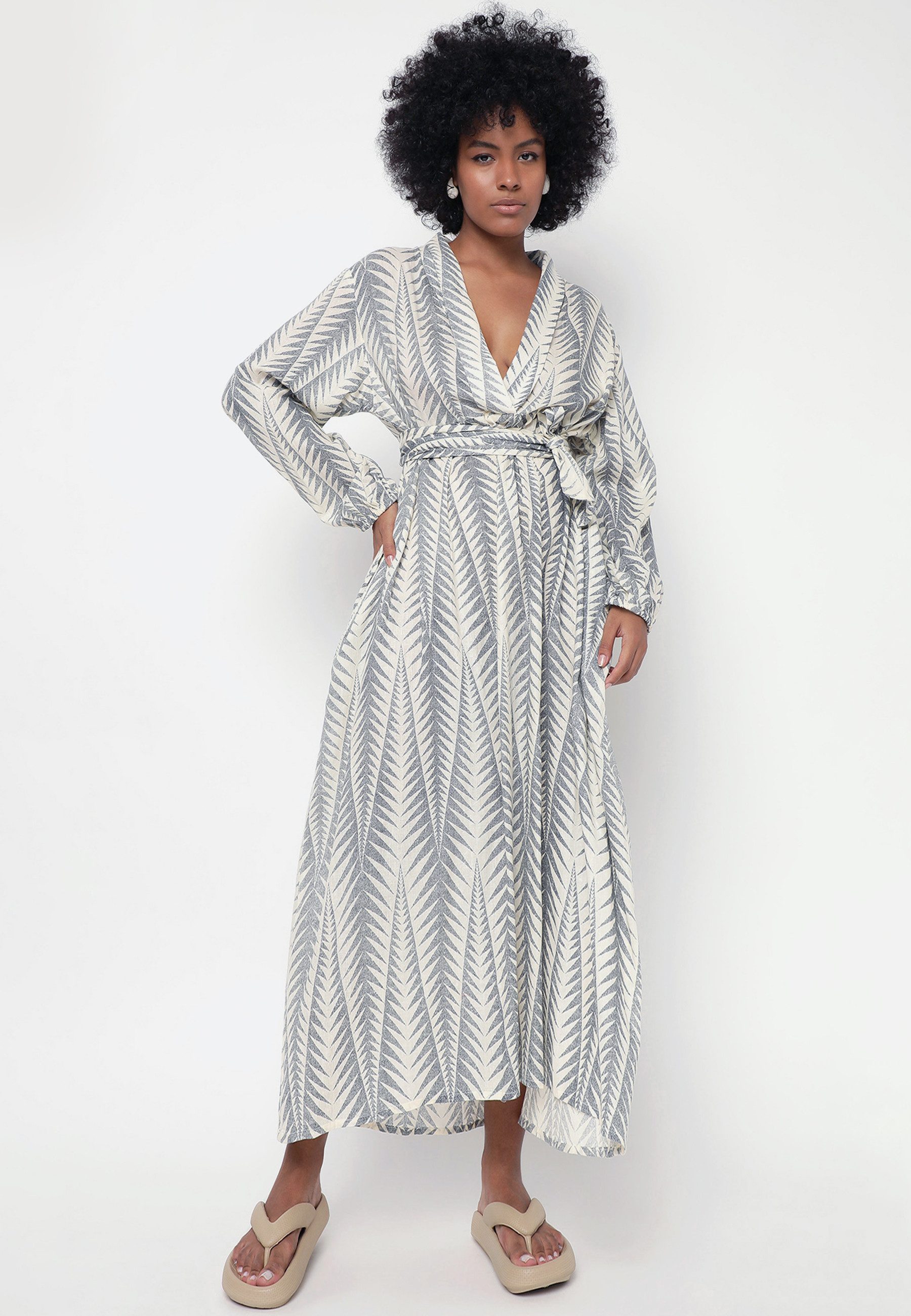 Sommerkleid Elegantes Wickelkleid aus 100% Baumwolle