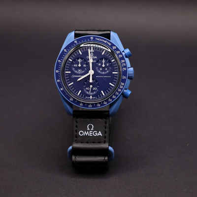 Omega Chronograph Swatch Omega Moonswatch Mission to Neptune Bioceramic SO33N100, (1-tlg)