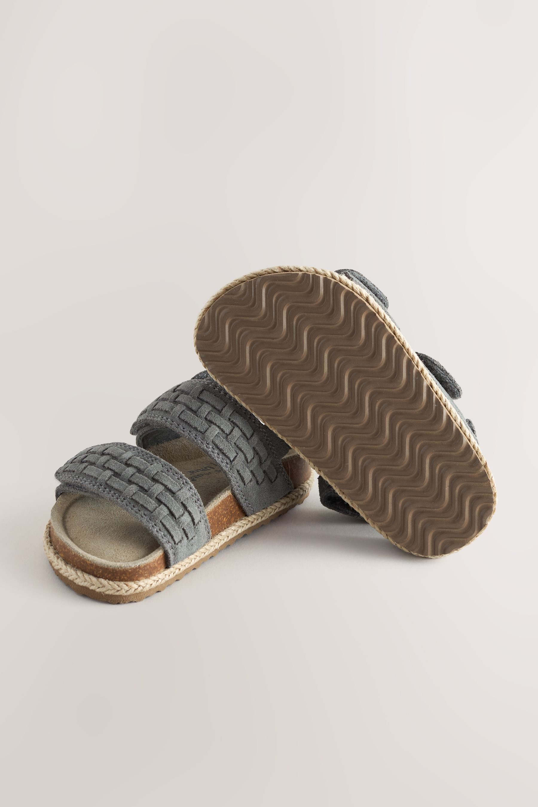 Next Sandalen mit Klettverschluss, weite Passform Sandale (1-tlg)