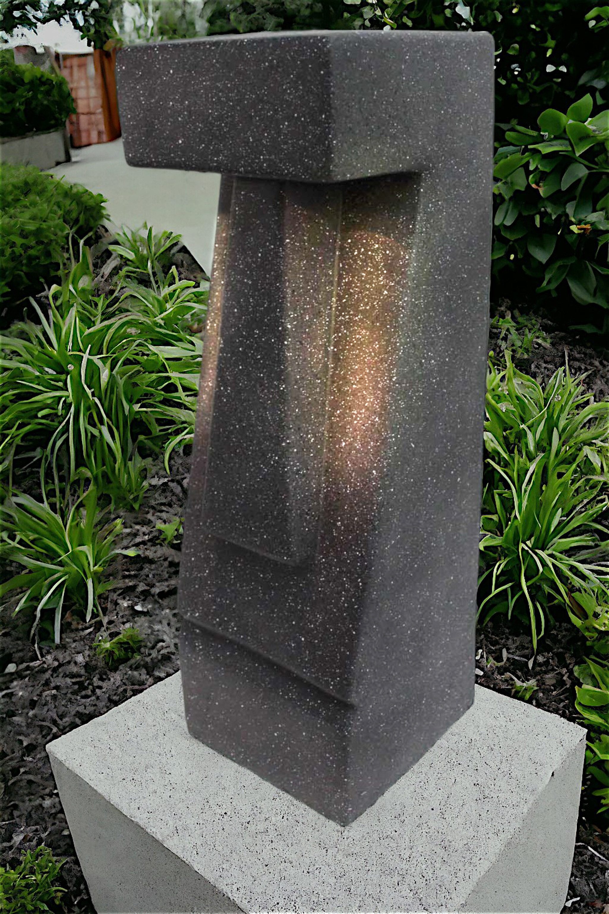 Arnusa LED Solarleuchte Gartenfigur Moai Statue günstig online kaufen