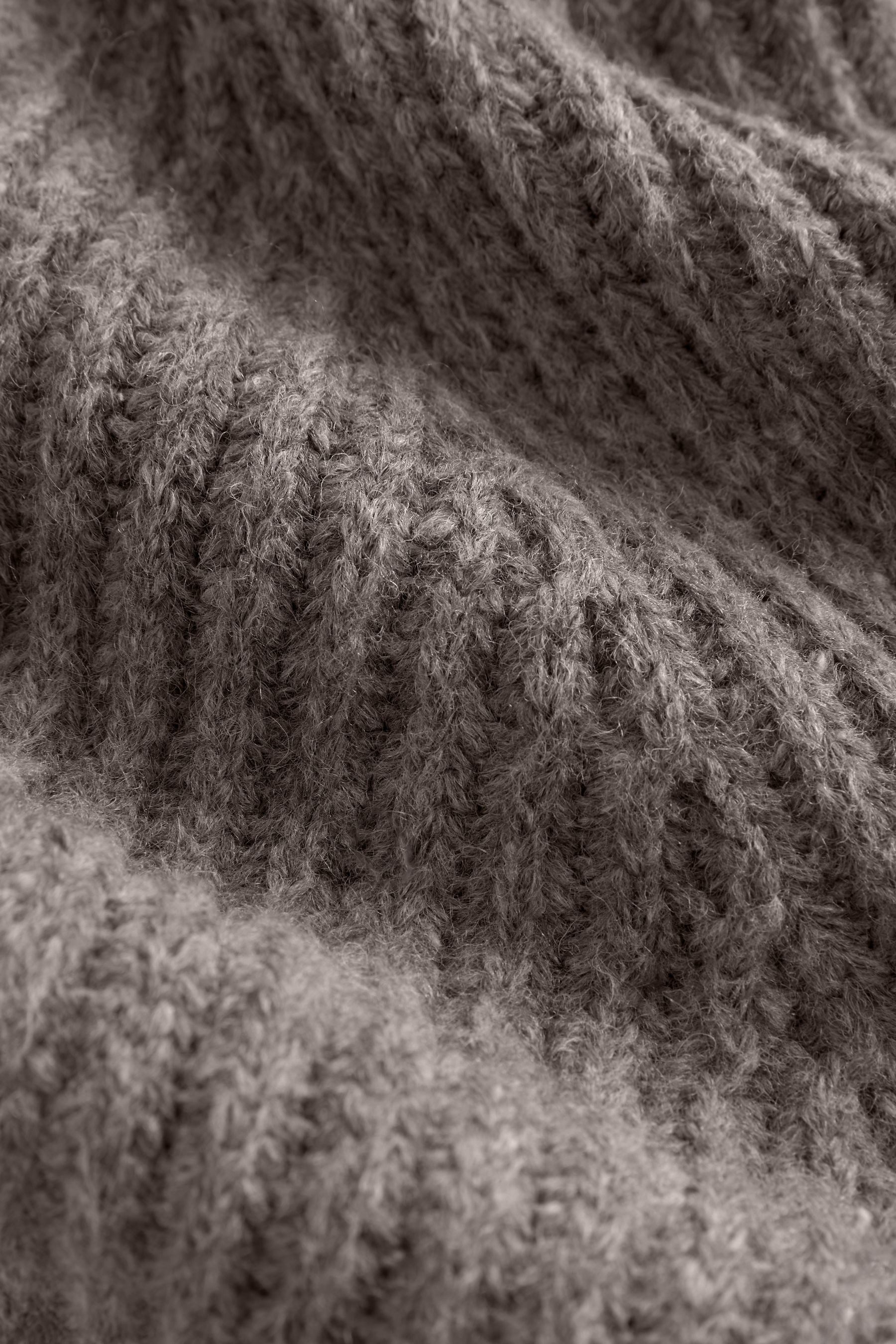 Next Strickjacke Strickjacke mit Rippstrickmuster und Knopfleiste (1-tlg)