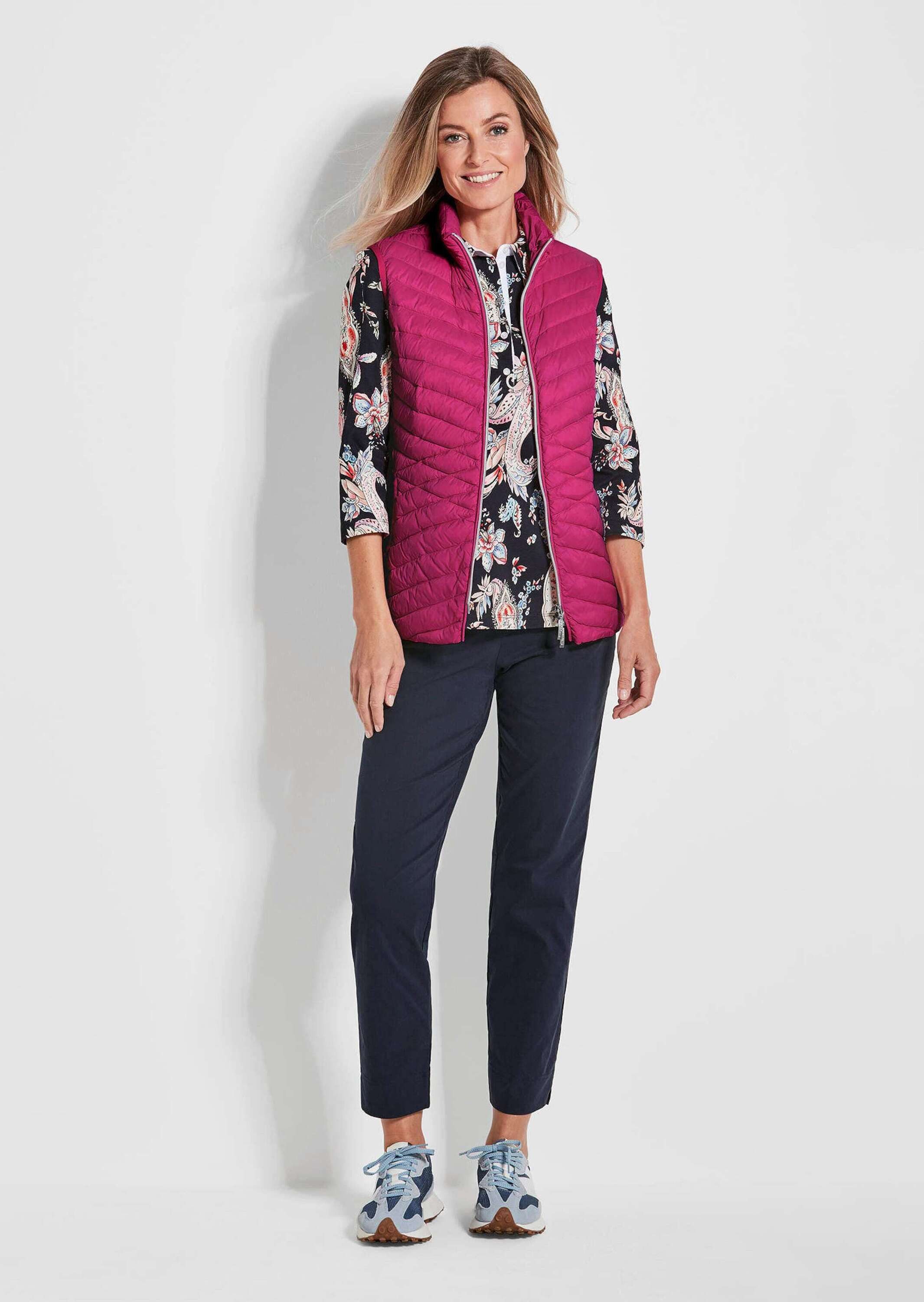 GOLDNER Kurzweste Taillierte Daunenweste, leicht gefüttert Hüftbedeckende W günstig online kaufen