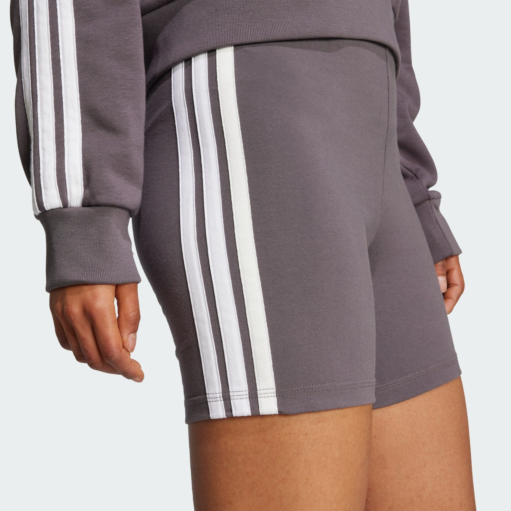 adidas Sportswear Shorts ESSENTIALS 3-STREIFEN HIGH WAISTED KURZE LEGGINGS (1-tlg)