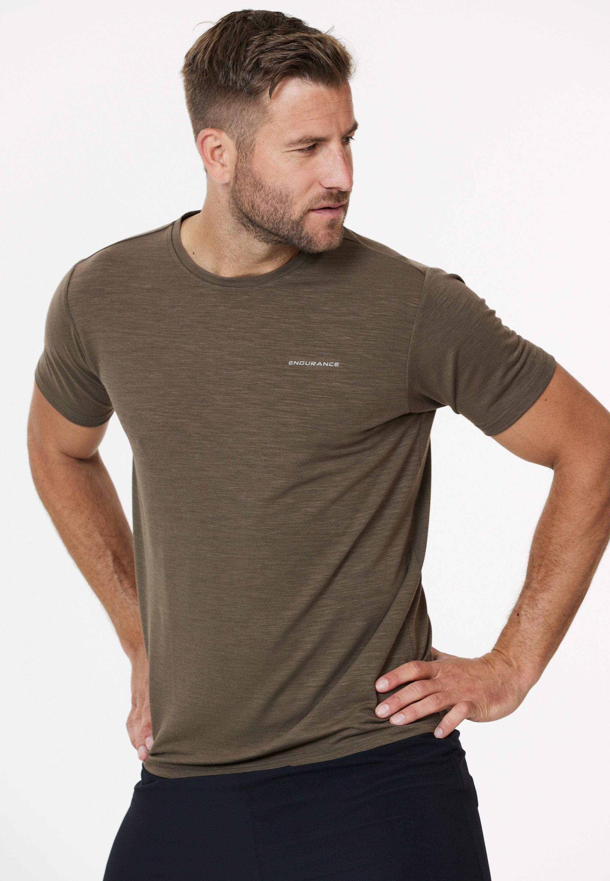 ENDURANCE Funktionsshirt Peako (1-tlg) aus schnelltrocknendem Material