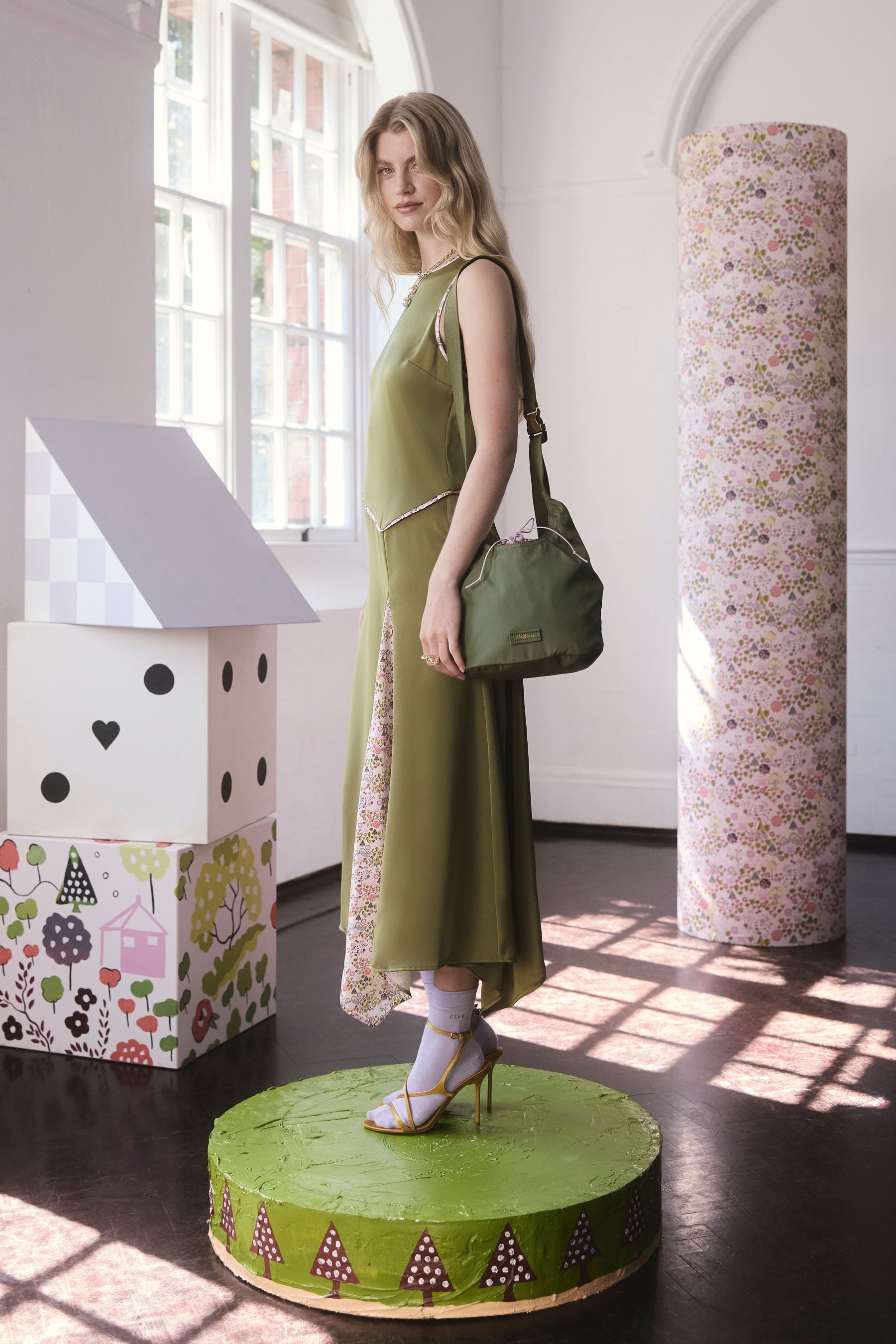 Cath Kidston Umhängetasche Cath Kidston Mittelgroße Umhängetasche (1-tlg)