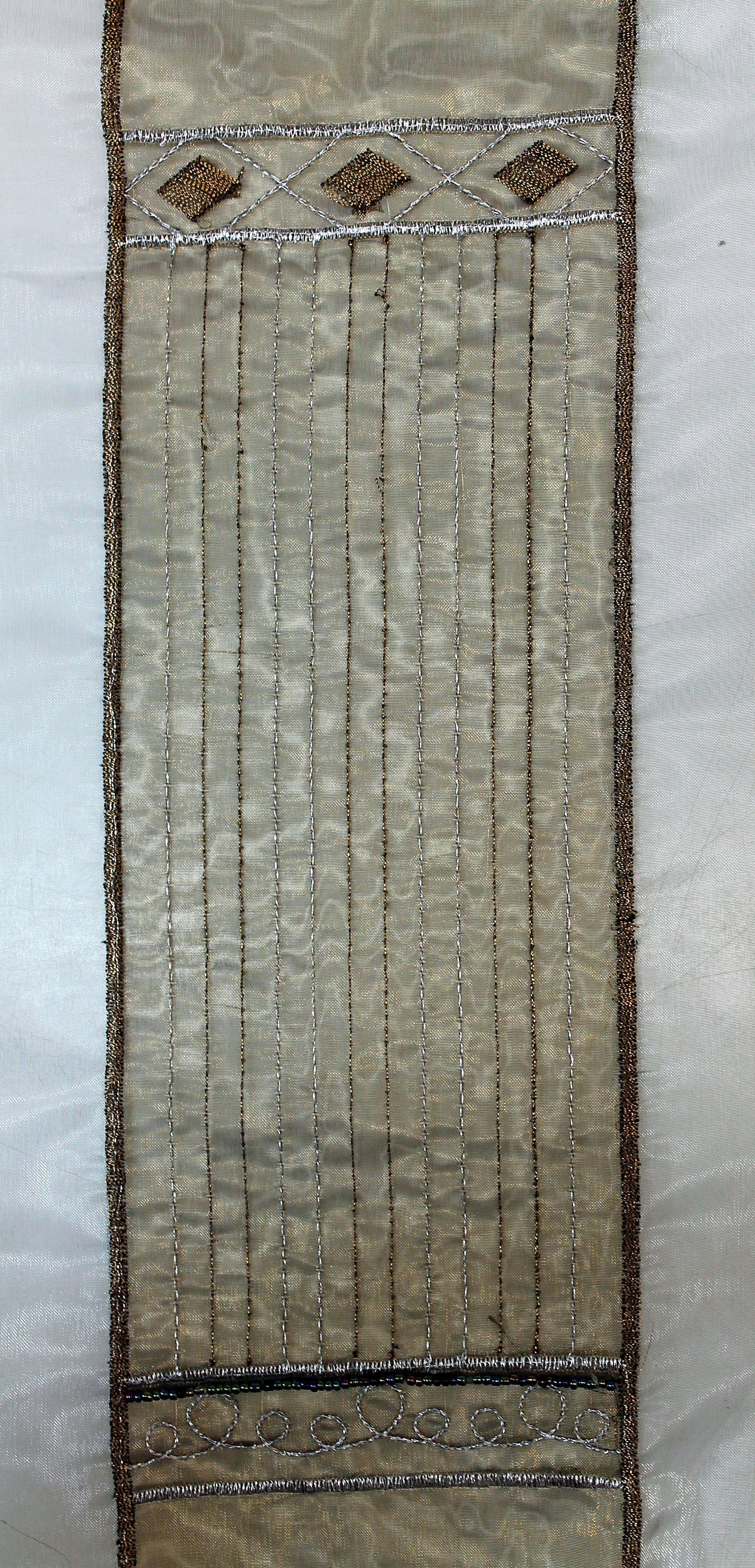 HOSSNER - ART OF HOME DECO Gardine Zürichsee (1 St), Schlaufen, transparent, Schlaufenschal im besonderen Design