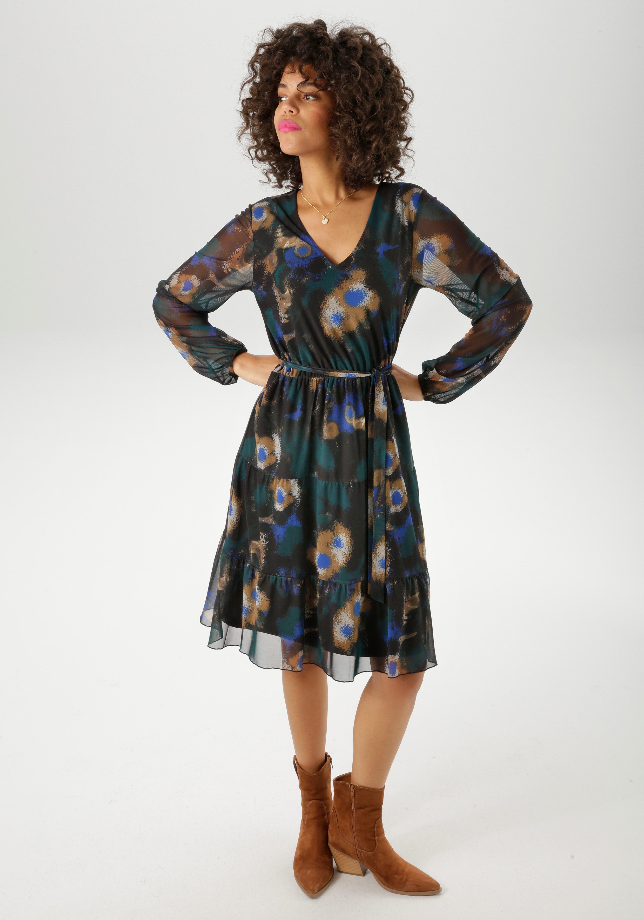 Aniston CASUAL Tunikakleid (mit abnehmbarem Bindeband) mit grafischen Batik günstig online kaufen