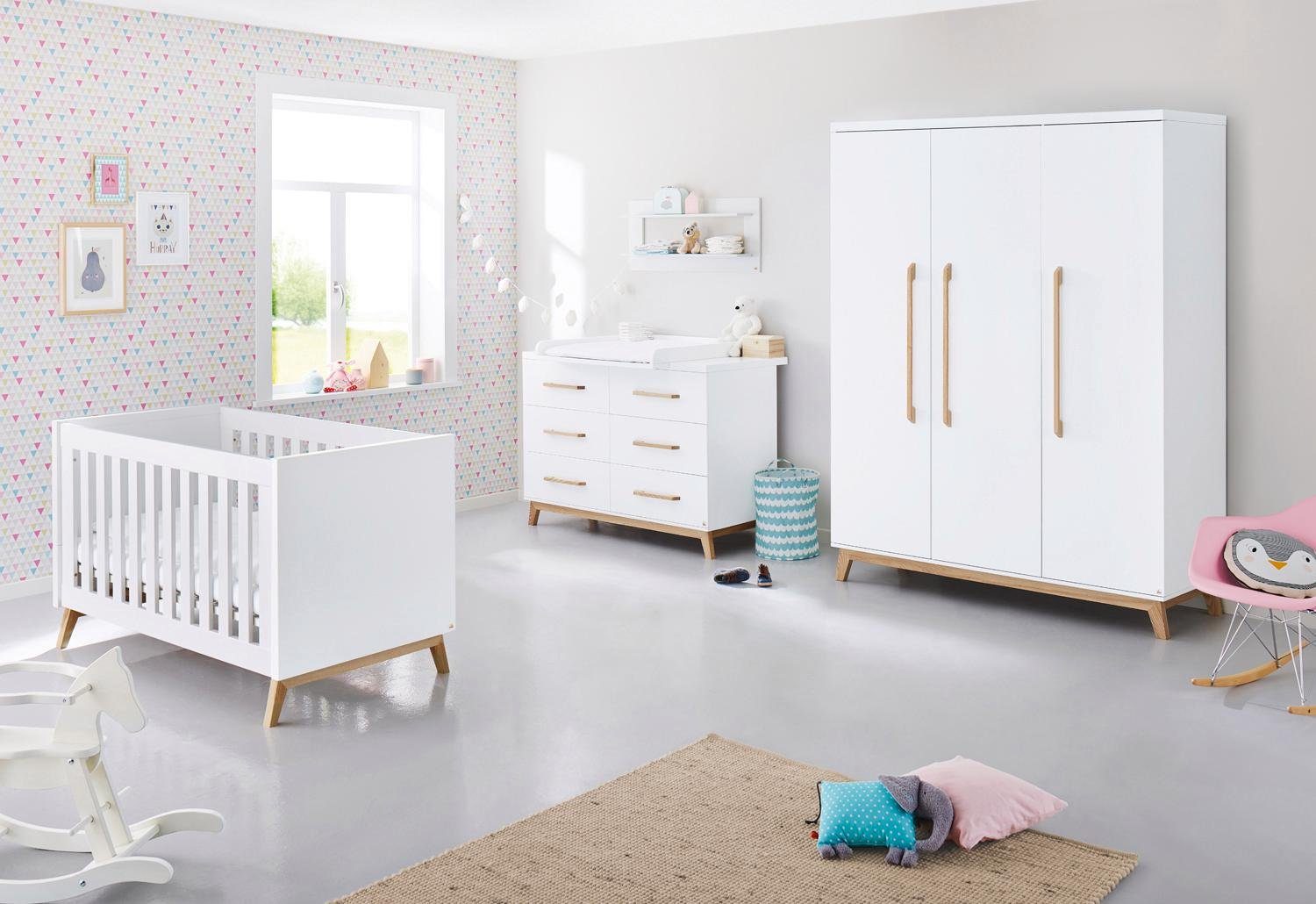 Möbel Babymöbel Pinolino® Babyzimmer-Komplettset Riva, (Set, 3-St), extrabeit groß; mit Kinderbett, Schrank und Wickelkommode