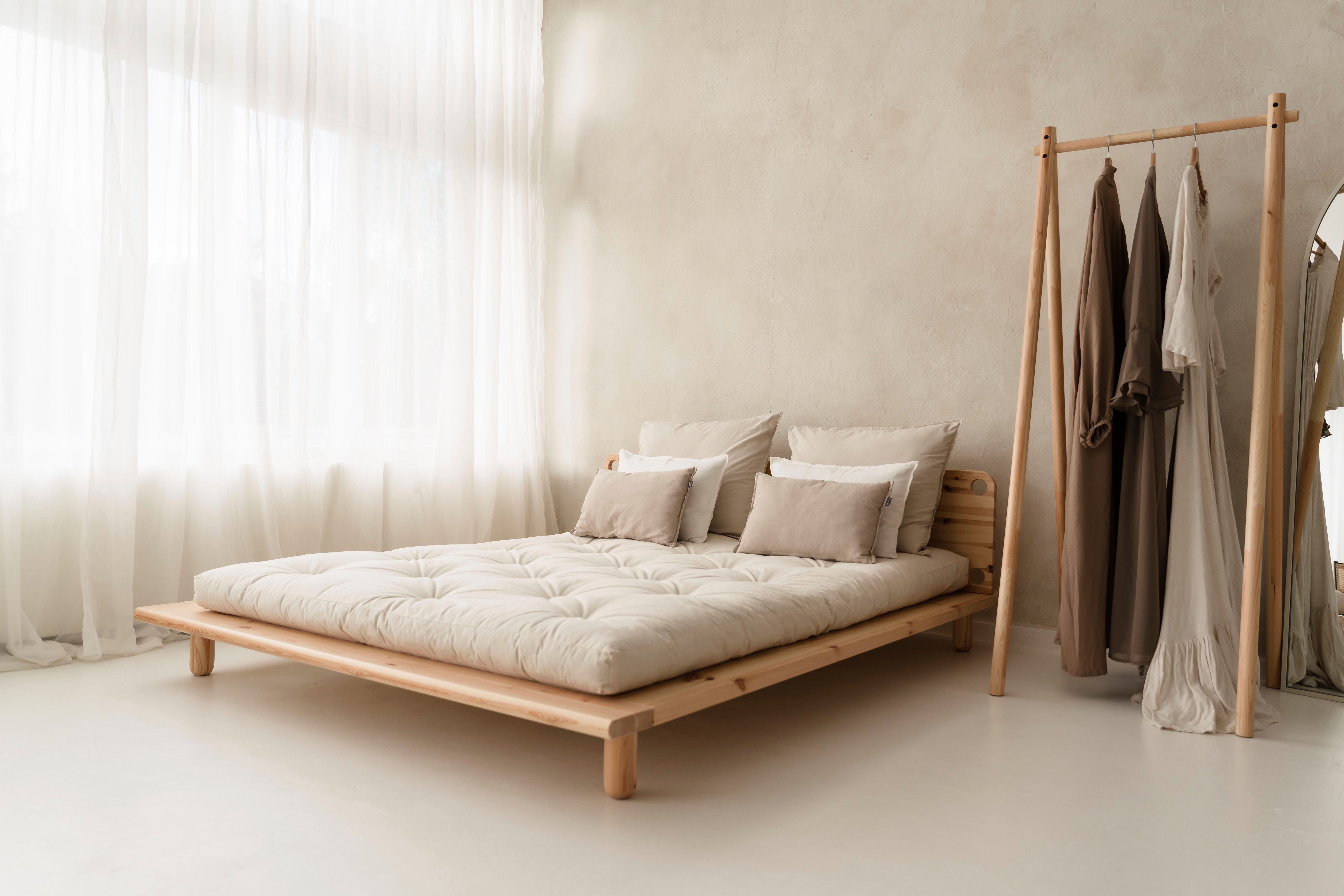 Karup Design Kleiderstange Hongi, Kleiderstange Hongi 75 cm. breit, aus FSC®-zertifiziertem Kiefernholz
