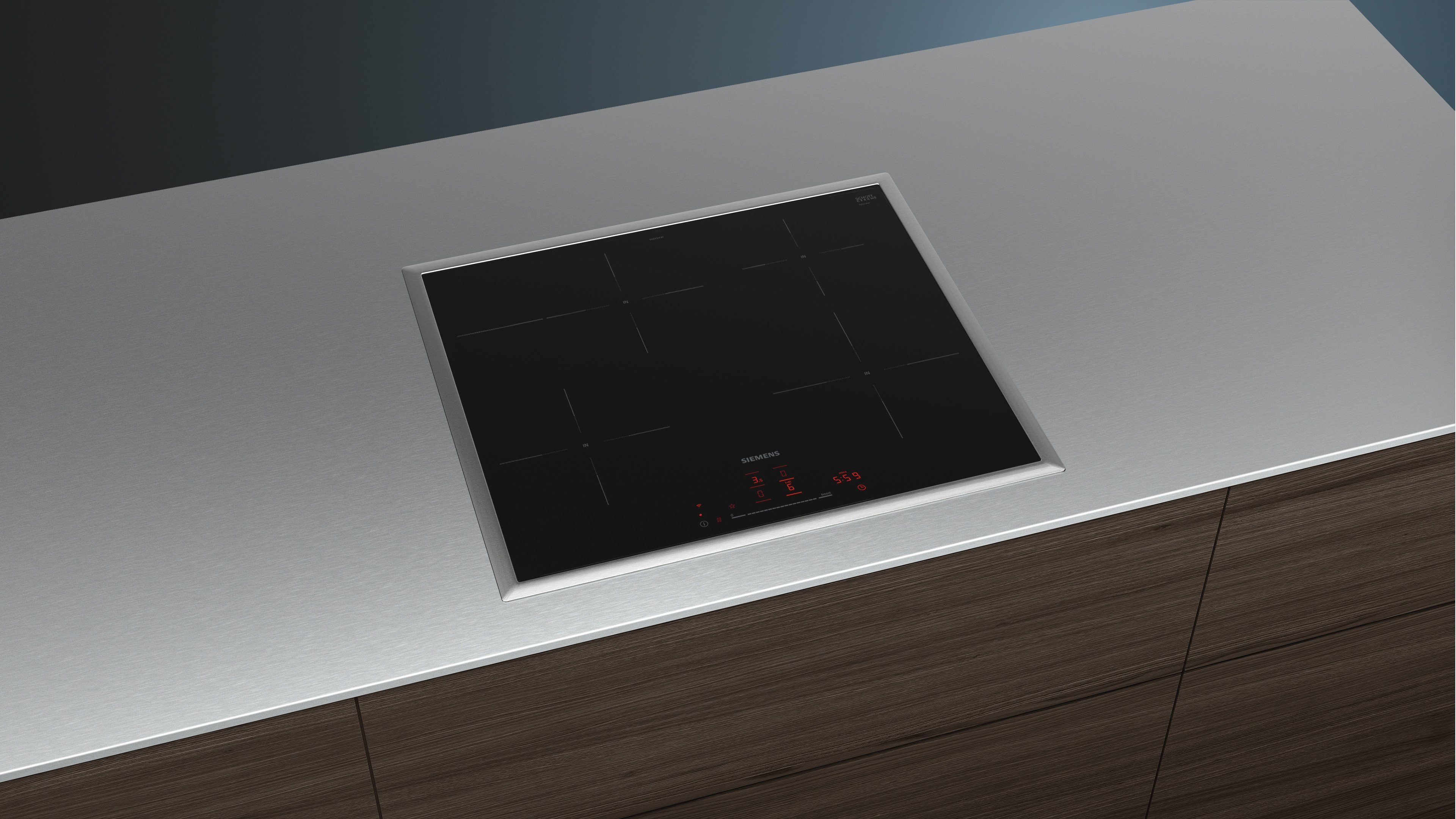 SIEMENS Induktions-Kochfeld iQ300 EH645HFB1E, Einfache Bedienung per touchSlider & extra Platz in der Bräterzone
