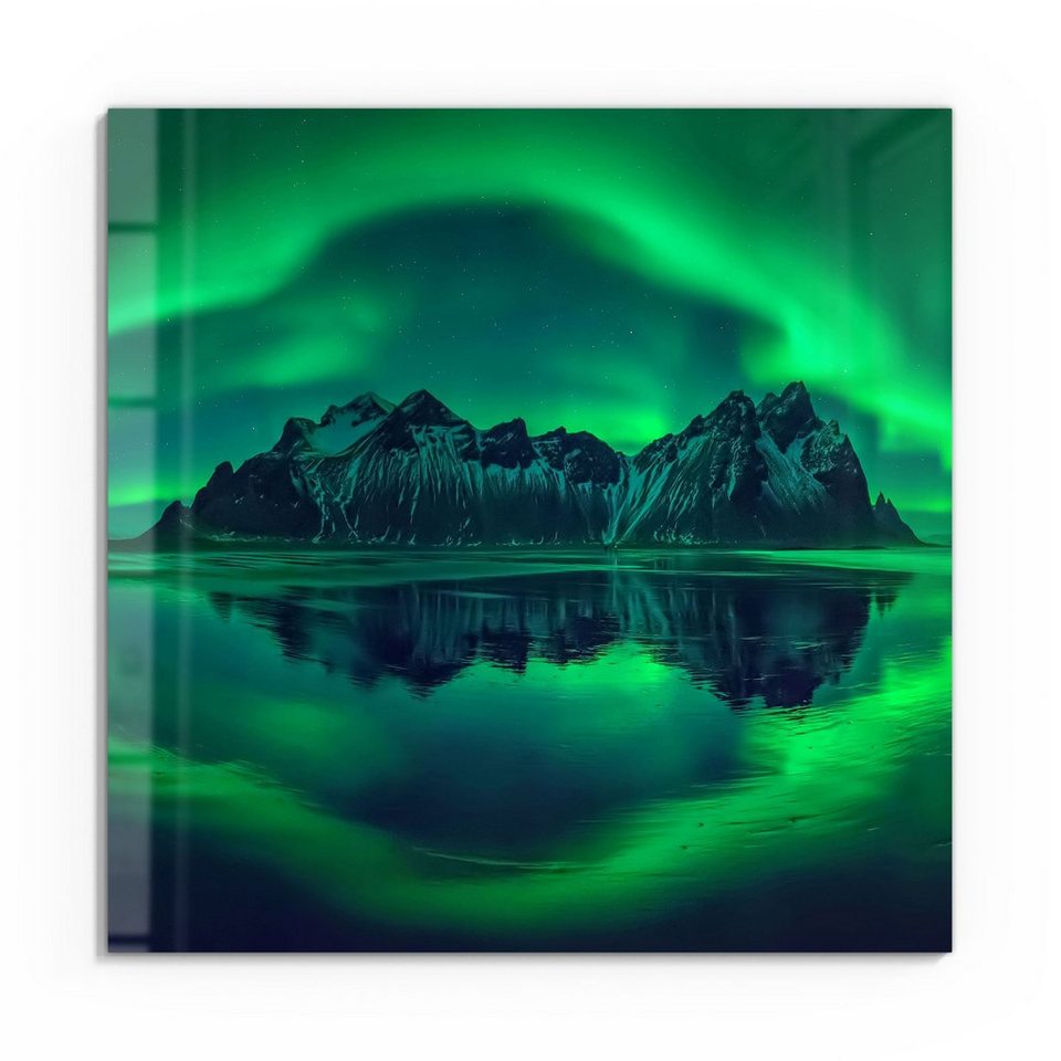 DEQORI Glasbild 'Vestrahorn im Polarlicht', 'Vestrahorn im Polarlicht',  Glas Wandbild Bild schwebend modern