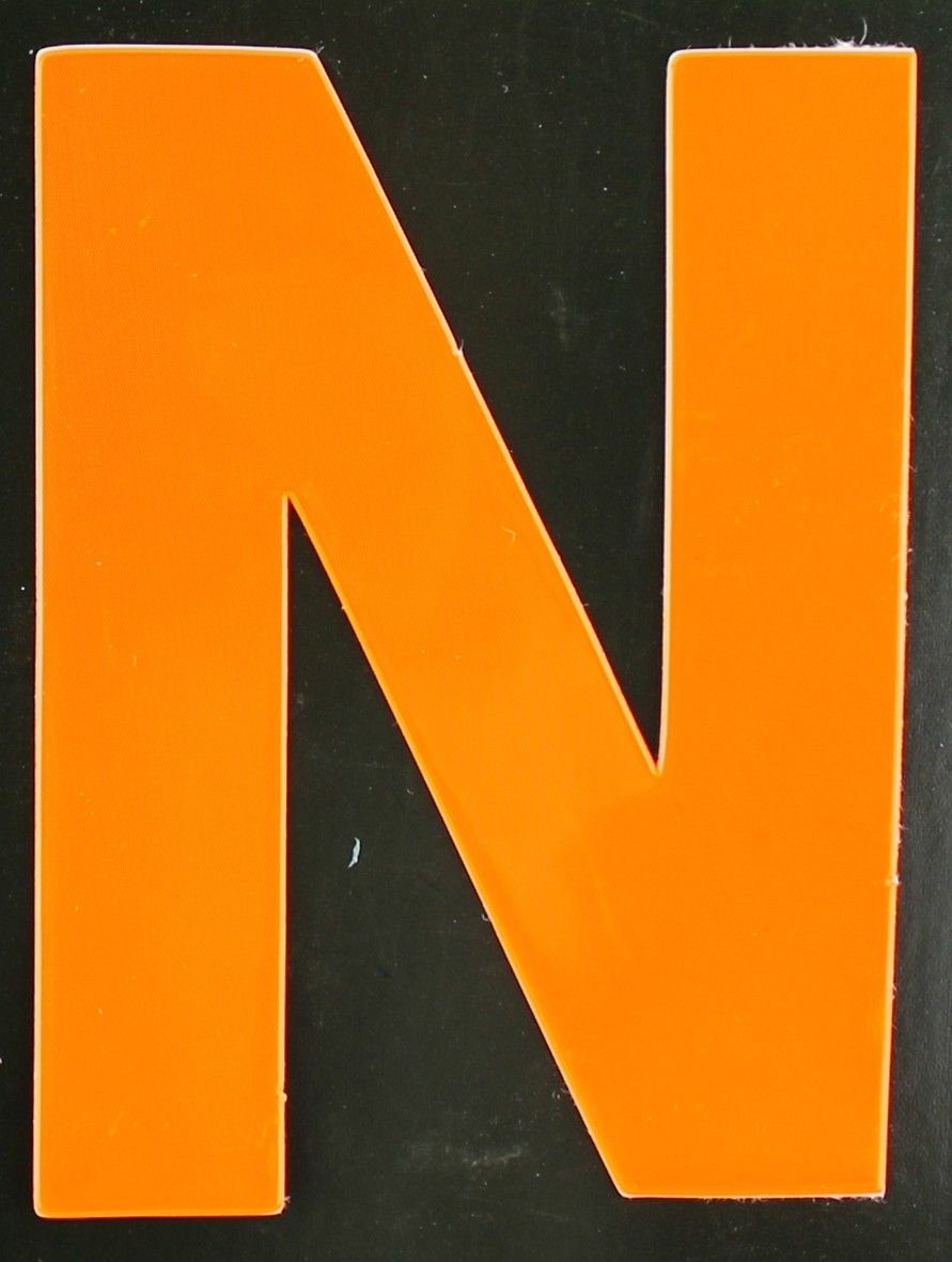 orange Hausnummer N Conacord Klebebuchstabe Aco N Reflektierender