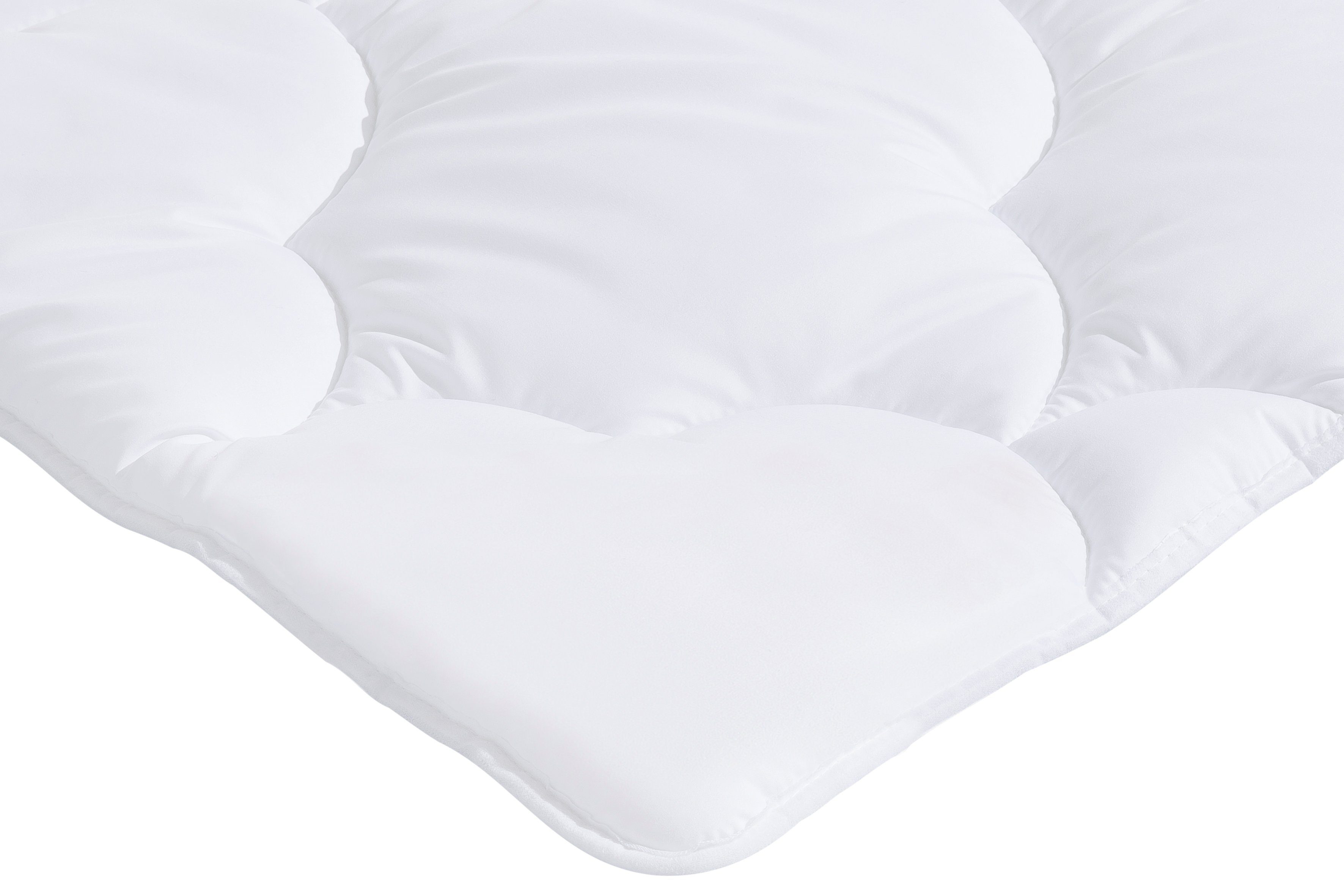 OTTO home Microfaserbettdecke Mondschein, Bettdecke 135x200 cm, 155x220 cm, 200x200 cm, Füllung: Polyester, Bezug: Polyester oder antibakteriellen Microfaser, Bettdecken, Sommer, Winter, allergiker geeignet (Hausstauballergiker)