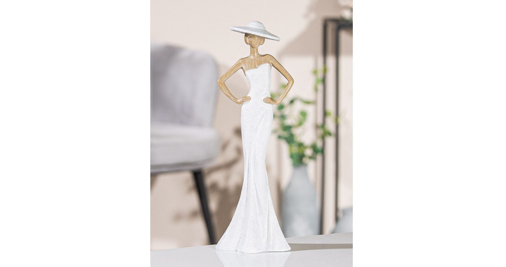 GILDE Dekofigur Frau Elegant 30cm Höhe
