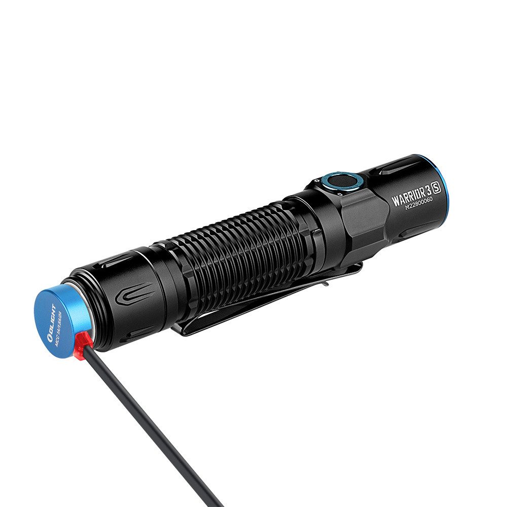 OLIGHT Taschenlampe OLight Warrior 3S LED Taschenlampe mit Holster, mit Gürtelclip akkubet