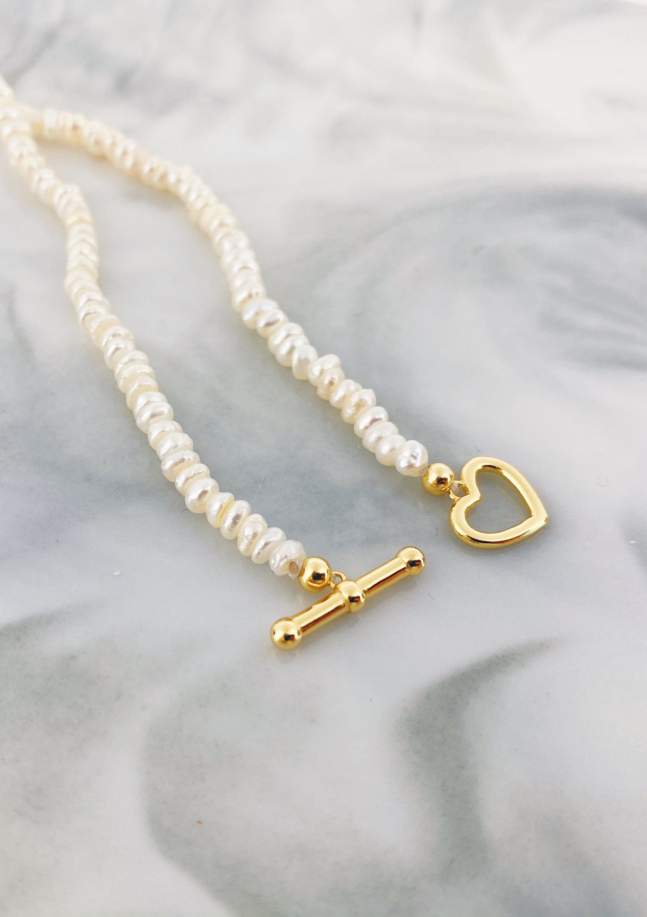 Hey Happiness Perlenkette Choker Damen, echte Süßwasserperlen, Herz & Knebelverschluss aus 925 Silber