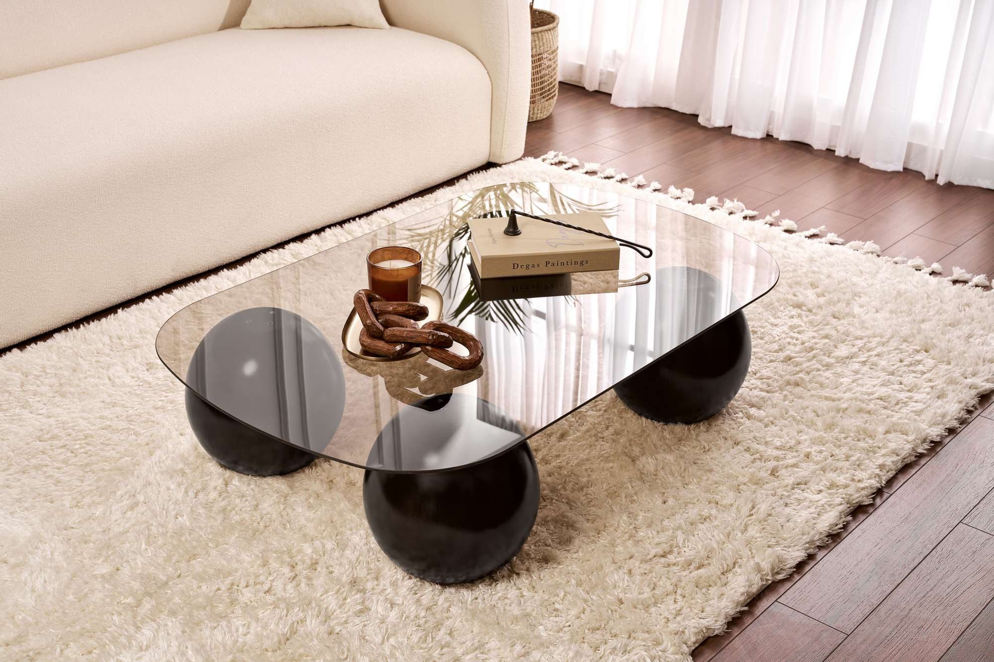 Skye Decor Couchtisch Evara (Einzelartikel), Modernes Design Gehärtete Glasplatte Außergewöhnliche Fußform