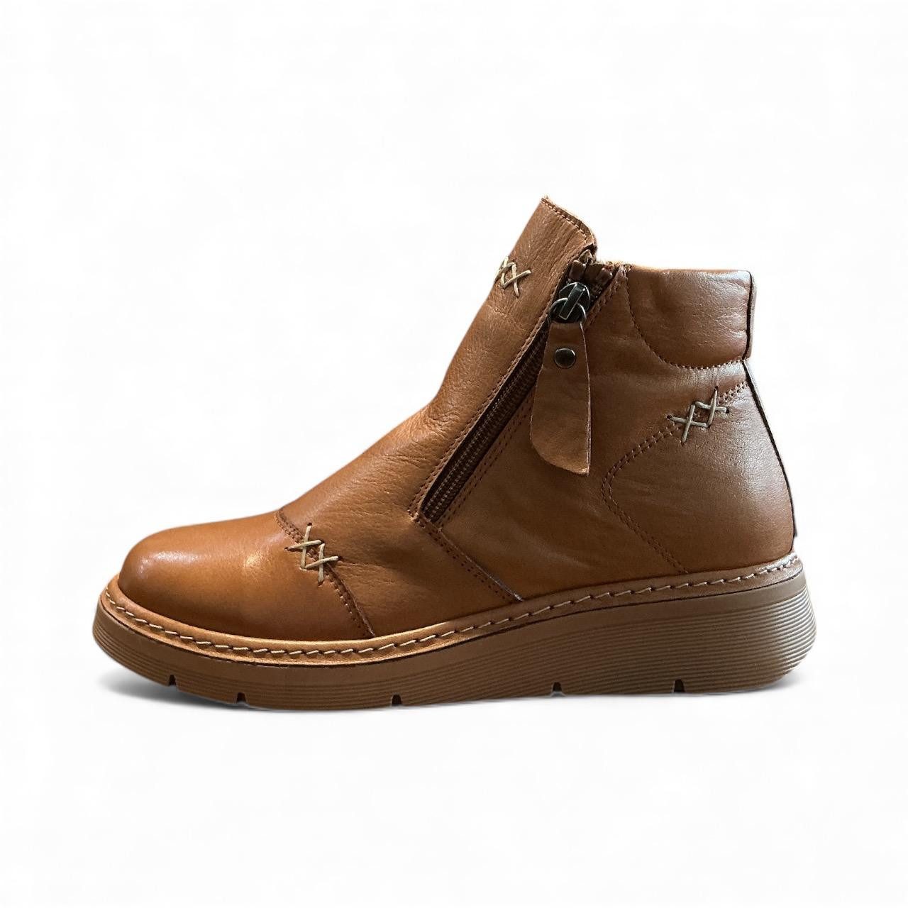 Begoria Damen Echtleder Boots mit Reißverschluss – Handnaht Stiefelette