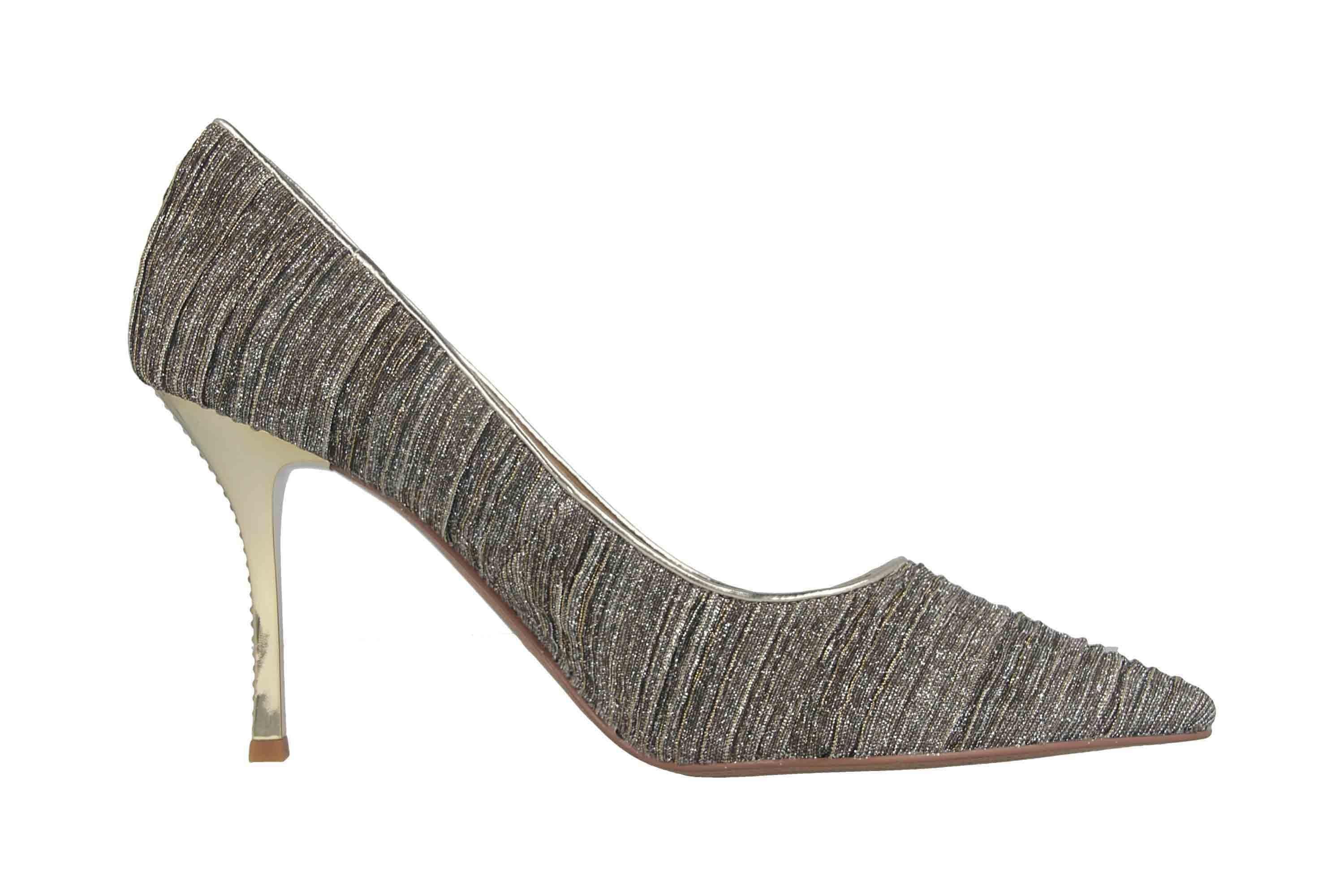 J.Reneé Ginesia Taupe Gold Pumps