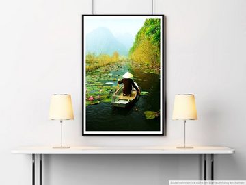 Sinus Art Poster Landschaftsfotografie 60x90cm Poster Schwimmender Händler in Seerosen Vietnam