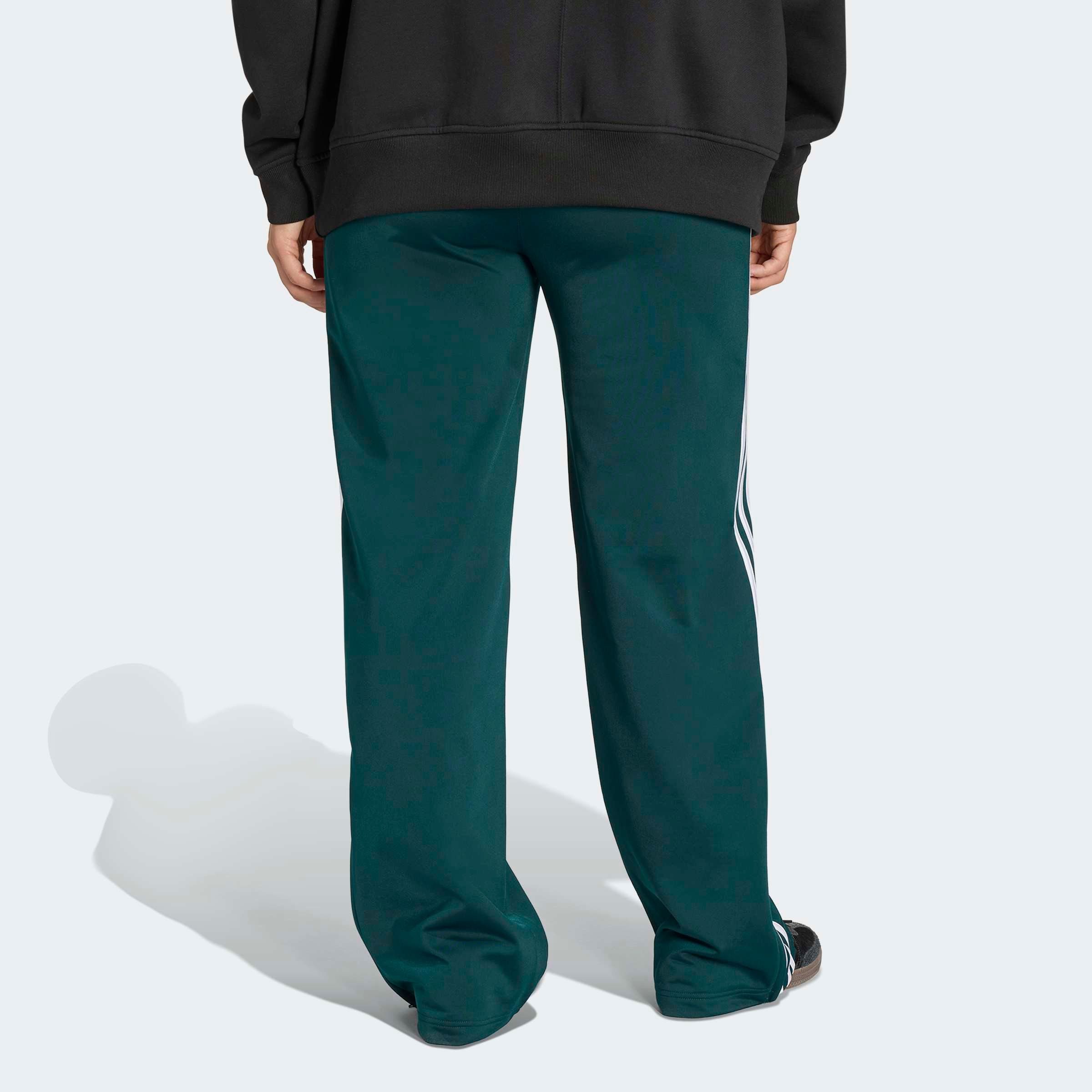 adidas Originals Sporthose FB LOOSE TP (1-tlg) sportlicher Stil, für Laufen günstig online kaufen