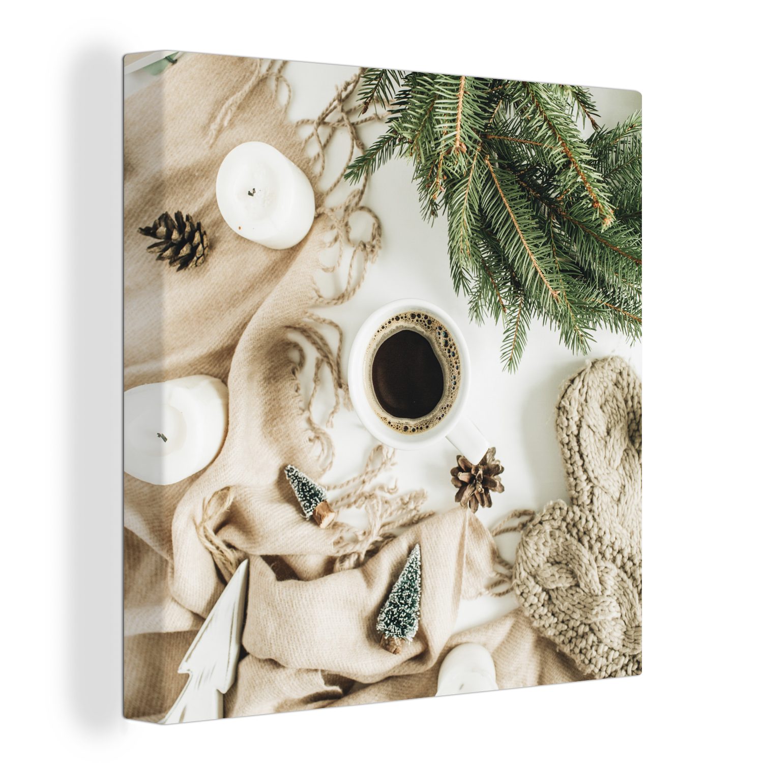 OneMillionCanvasses® Leinwandbild Winter - Kaffee - Kiefernzweig, (1 St), Leinwand Bilder für Wohnzimmer Schlafzimmer