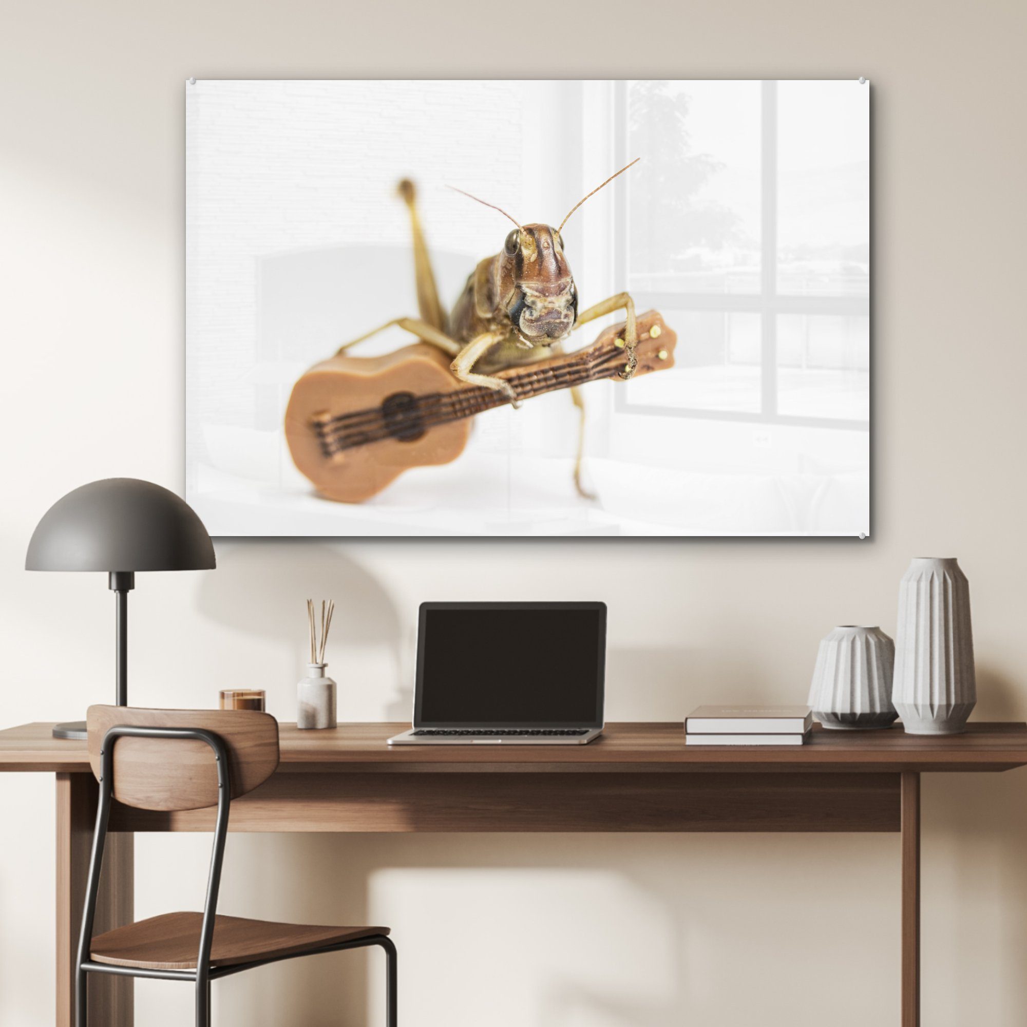 & Schlafzimmer St), - Acrylglasbild - MuchoWow (1 Grashüpfer Acrylglasbilder Gitarre Tiere, Wohnzimmer