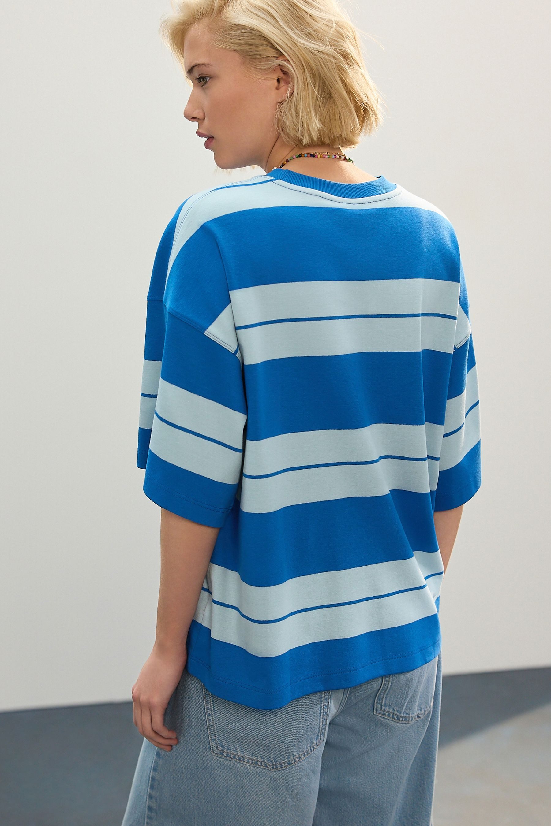 Next T-Shirt Kastiges Relaxed Fit Oversized-T-Shirt, Baumwolle (1-tlg) – Bild 2 von 5