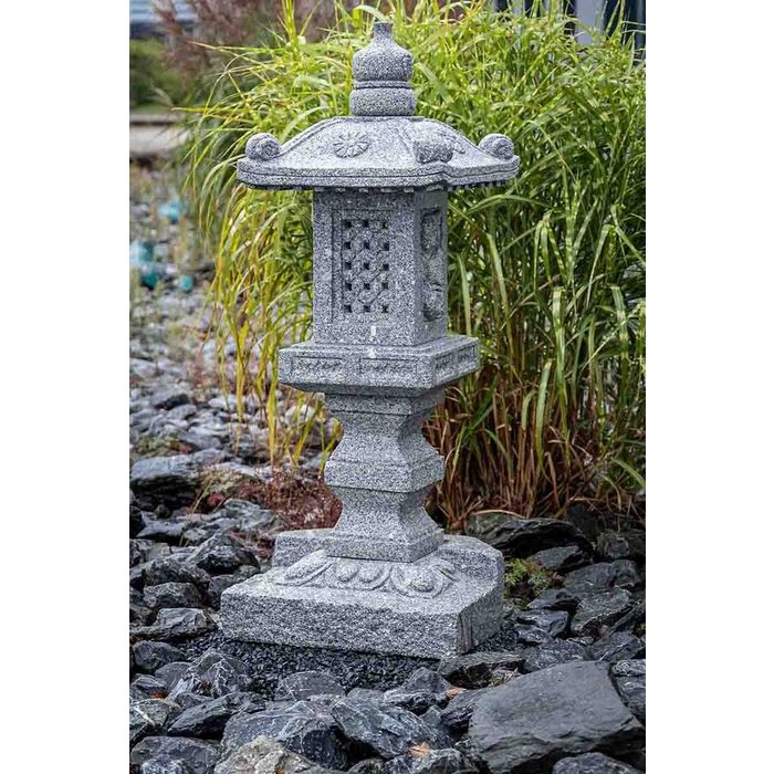 IDYL Gartenfigur Granit Kasuga Granit – ein Naturprodukt – sehr robust – witterungsbeständig gegen Frost Regen und UV-Strahlung.