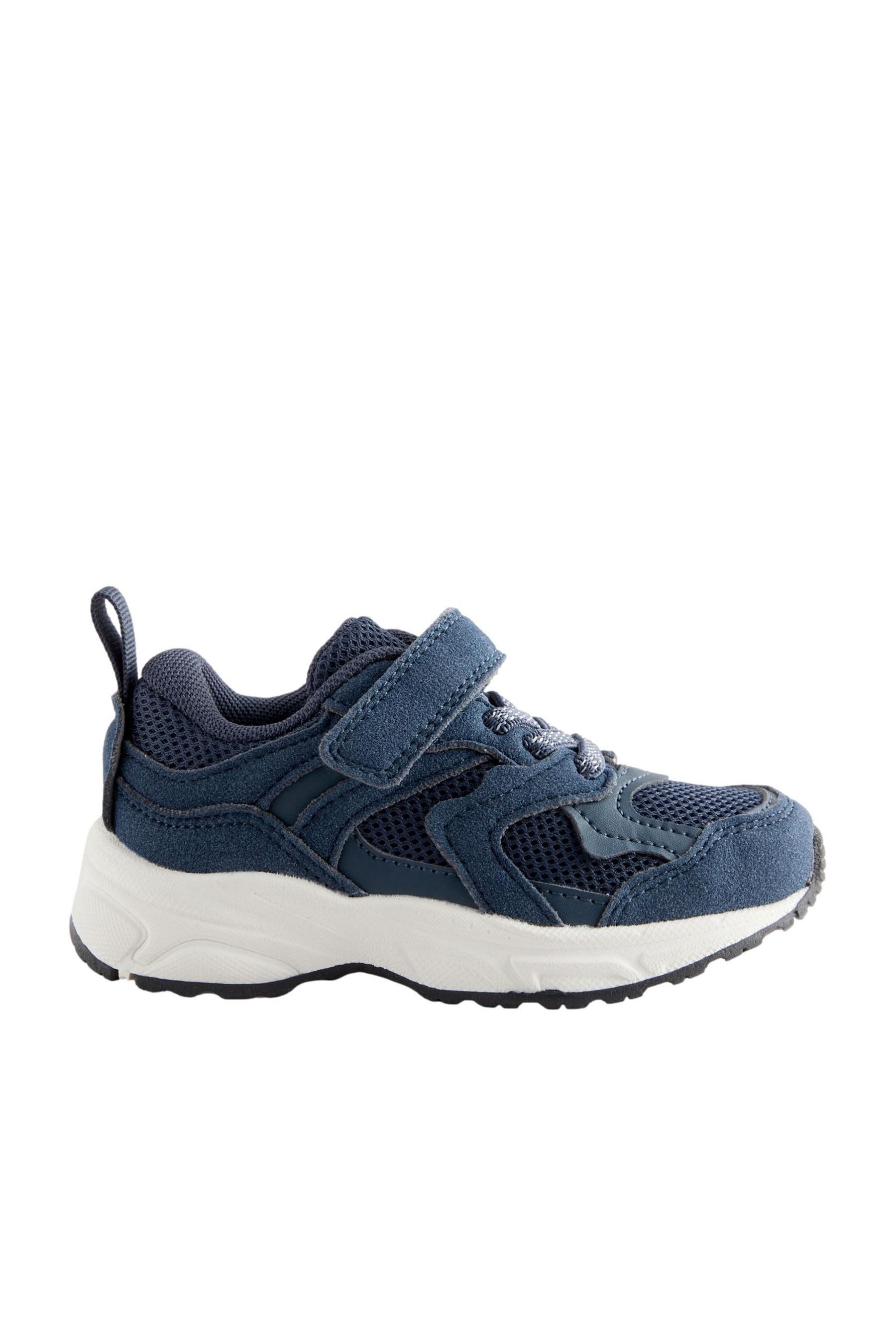 Sneaker mit Klettverschluss und Elastikschnürung Sneaker