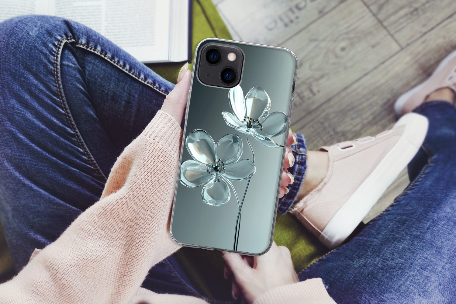 MuchoWow Handyhülle für Apple iPhone 13 Kristall - Blumen - Grau, Smartphone-Bumper, Print, Handy Schutzhülle Dünn