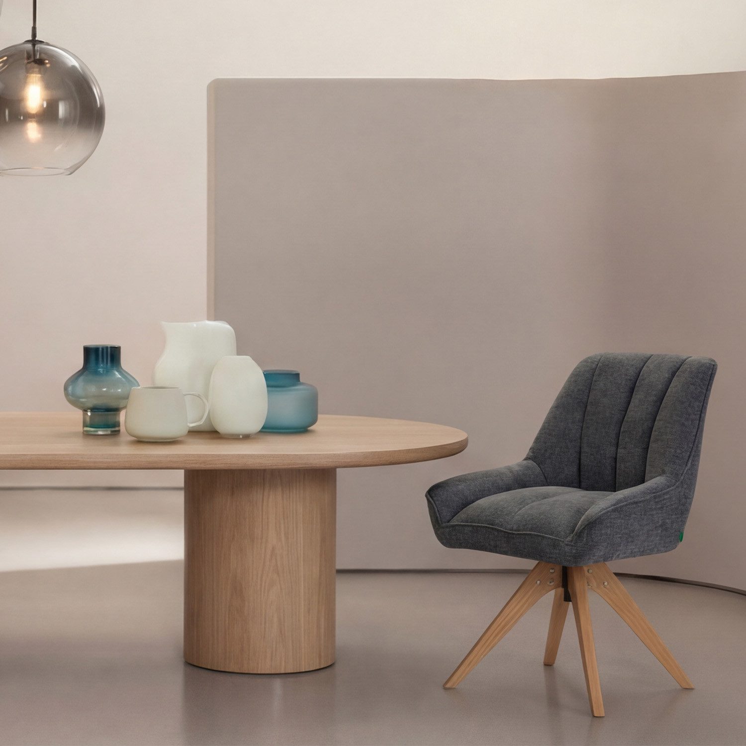 DUBI Möbel Polsterstuhl Mika-Lio (1 St), Federkern, Eiche geölt, 360° drehbar im 2er-Set