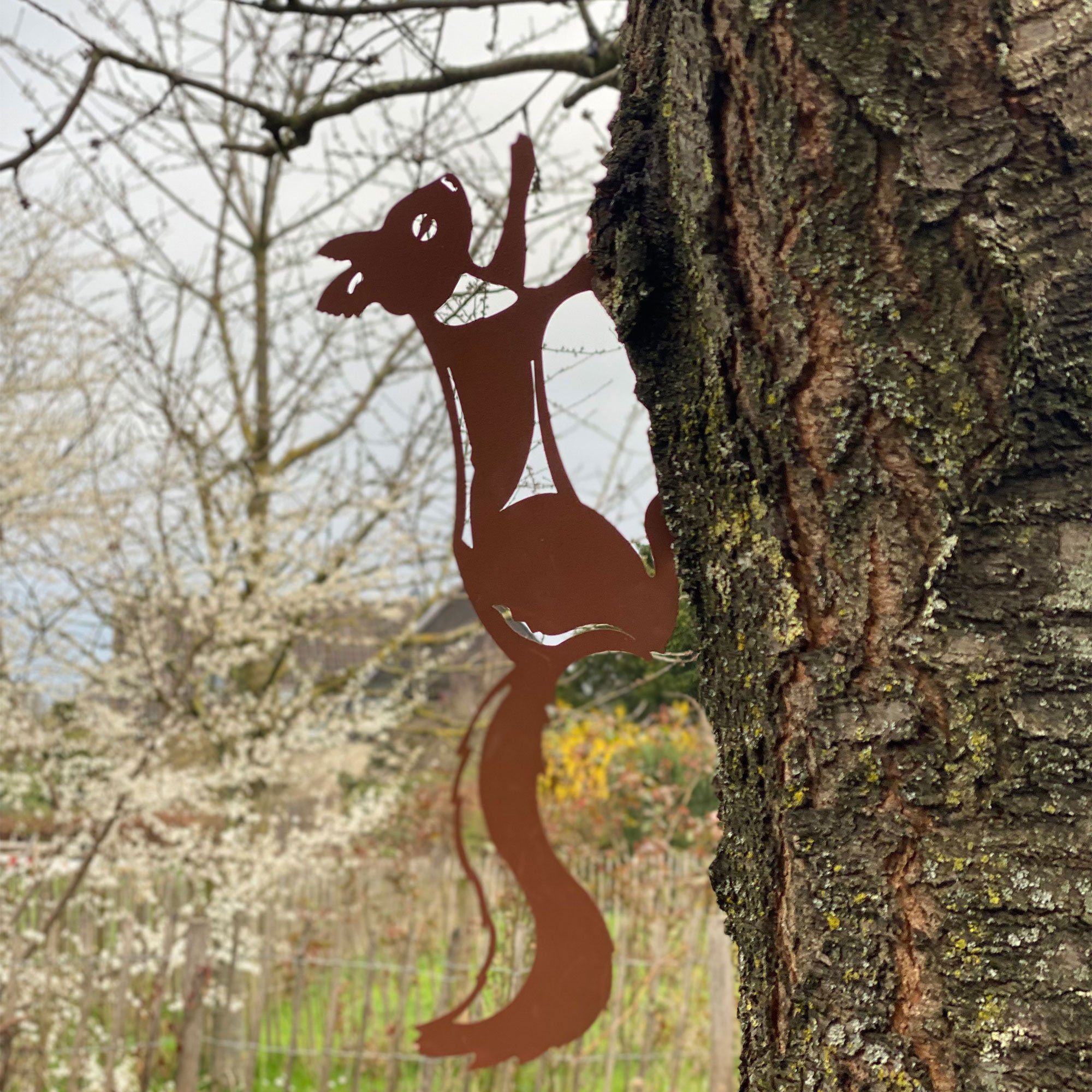 UNUS GARDEN Gartenstecker Baumstecker Metall Rostoptik Eichhörnchen Gartend günstig online kaufen