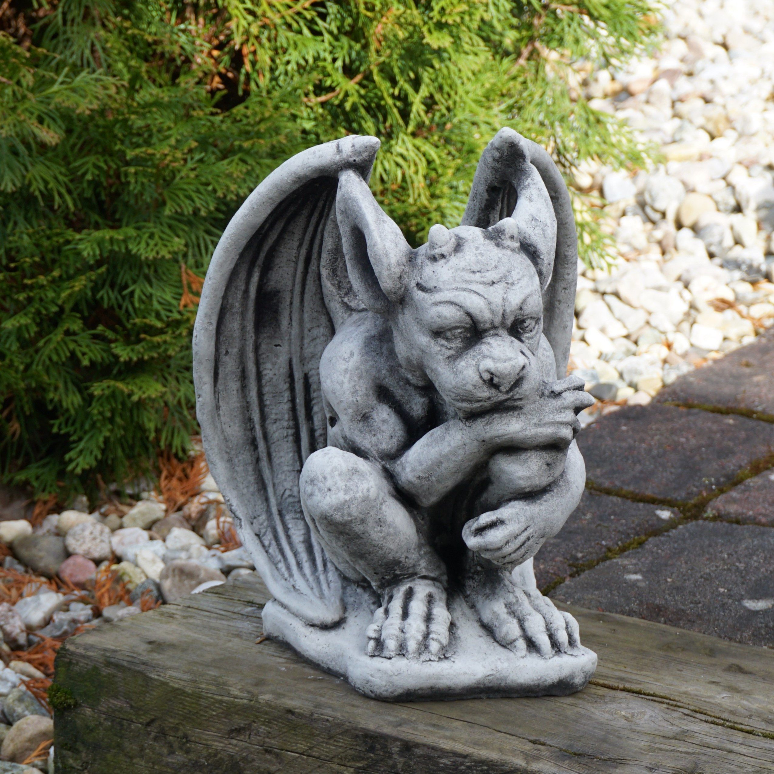 gartendekoparadies.de Gartenfigur Gargoyle Statue der Nachdenklich, Steinfigur, H. 27 cm, 8 kg, Frostsicher
