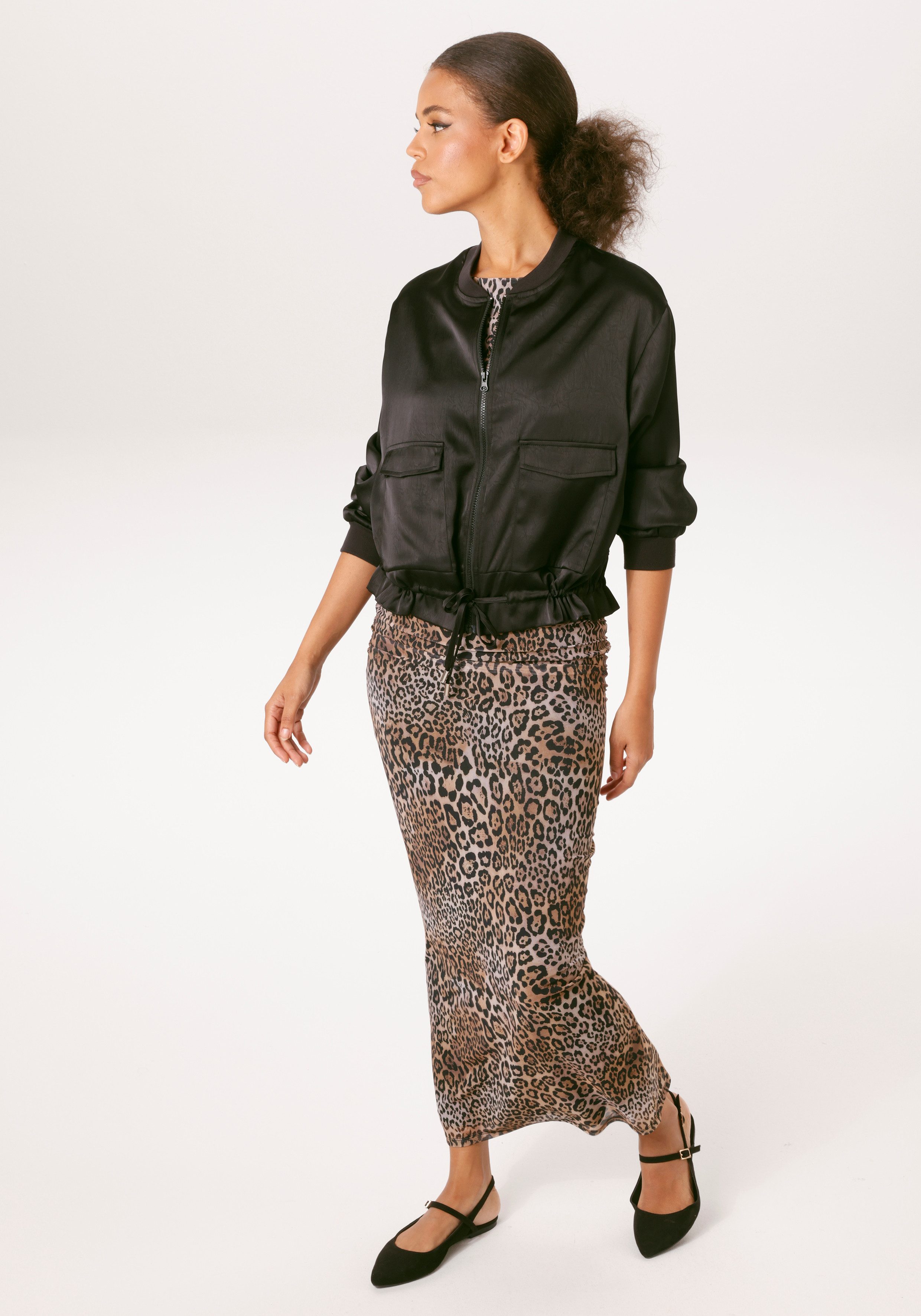 Aniston CASUAL Blouson mit Tunnelzug im Saum – Bild 4 von 5