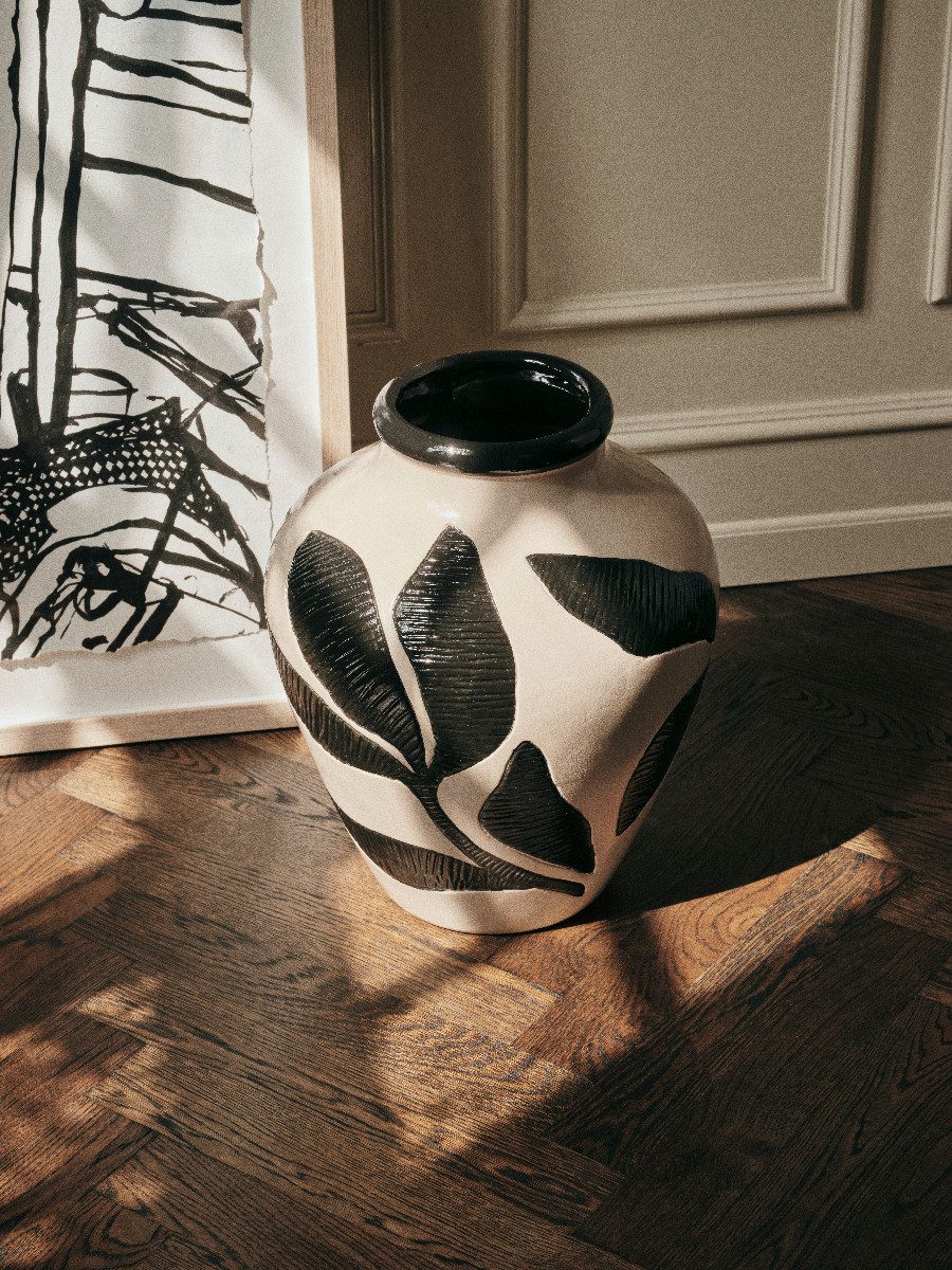 Broste Copenhagen Dekovase Herbert Vase black/rainy day grey 30cm (Vasen)
