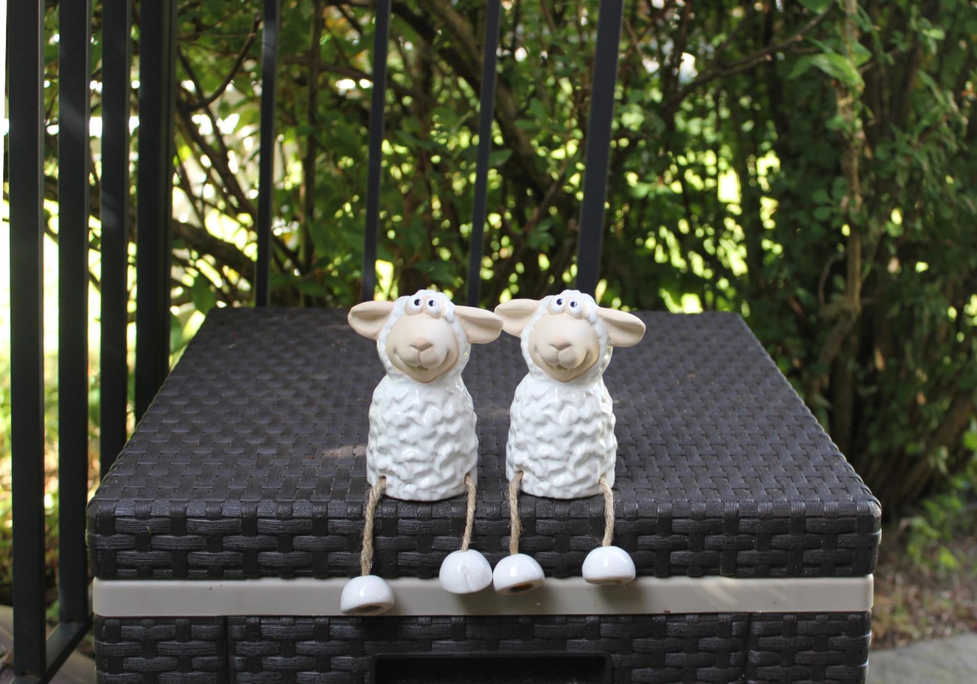 Dekohelden24 Gartenfigur Keramik Schaf als Kantensitzer günstig online kaufen
