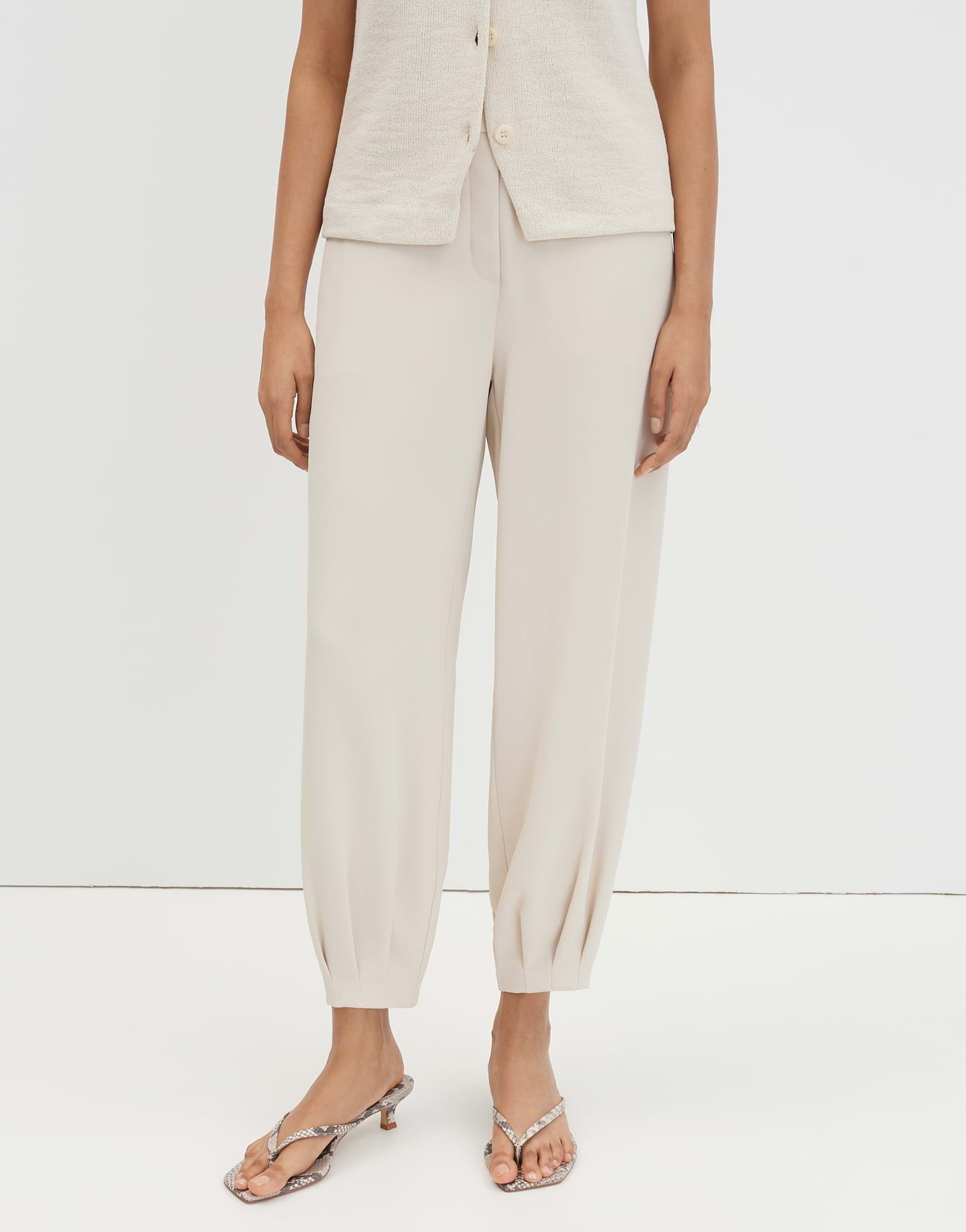 someday Stoffhose Cisilia flowy aus Webware mit fließendem Fall Weich fließend mit Saumdetail und bequemen Seitentaschen