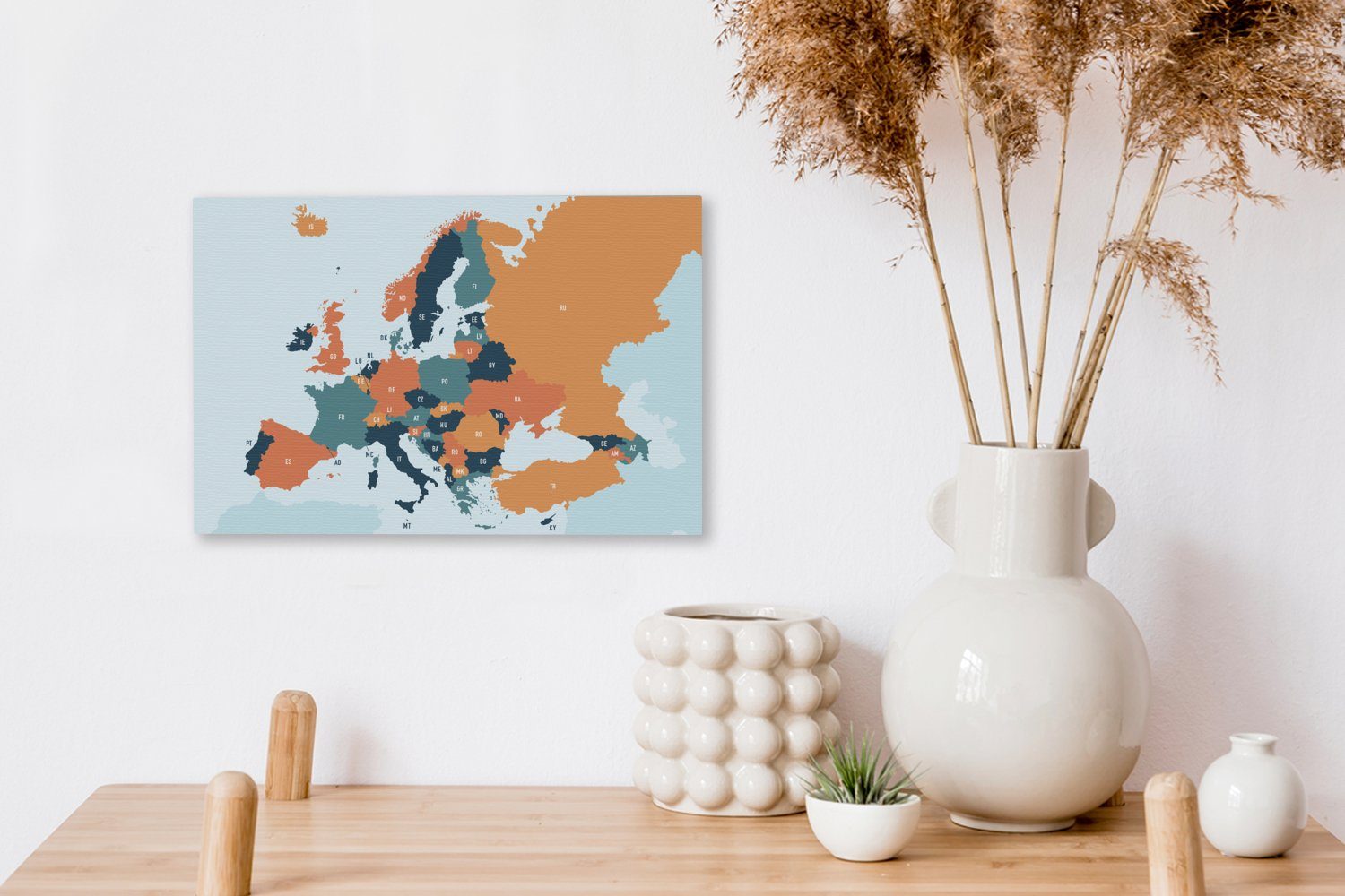 OneMillionCanvasses® Leinwandbild Karte - Europa Leinwandbilder, St), Orange, (1 Aufhängefertig, Wanddeko, 30x20 Wandbild cm 