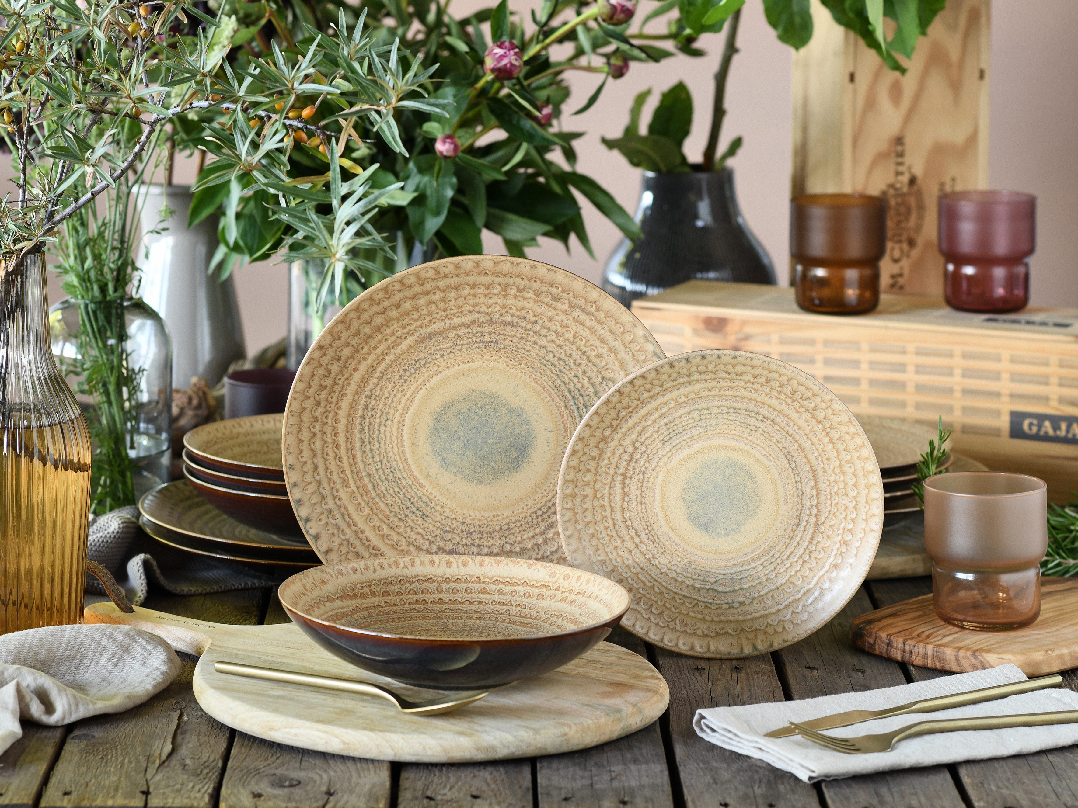 CreaTable Teller-Set Neapel, Service 12-tlg. (12-tlg), 4 Personen, Steinzeug, Teller Set, Edles Tellerset, Vulkanoptik
