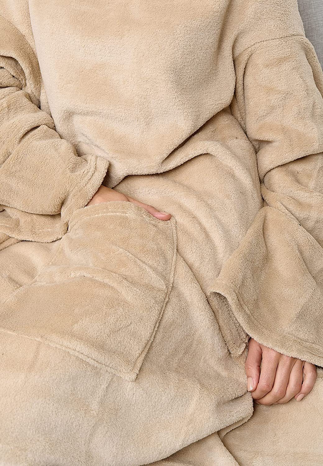 Wohndecke TV-Decke, made2trade, mit Ärmeln und Taschen günstig online kaufen