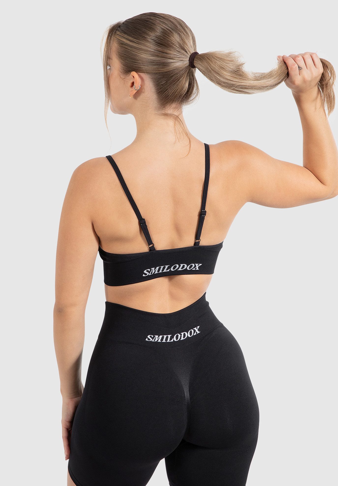Smilodox Sport-BH Maria Solid, Seamless Bra Neckholder Länger geschnitten G günstig online kaufen